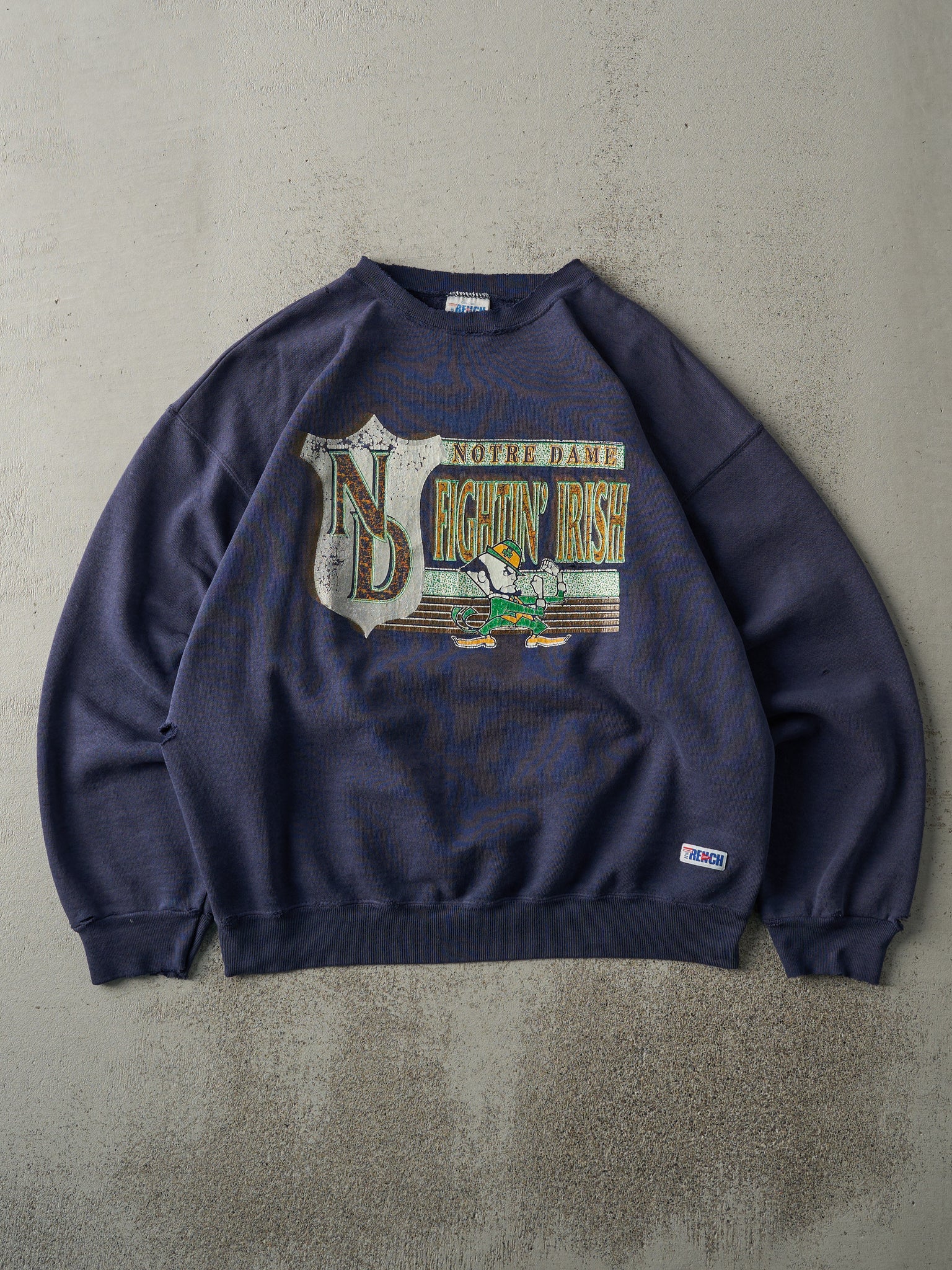 Vintage 90s Navy Blue Notre Dame Fighting Irish Crewneck (L)