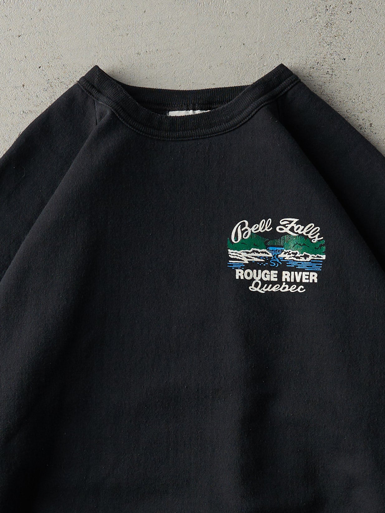 Vintage 80s Black Bell Falls Rouge River, Quebec Boxy Crewneck (L)