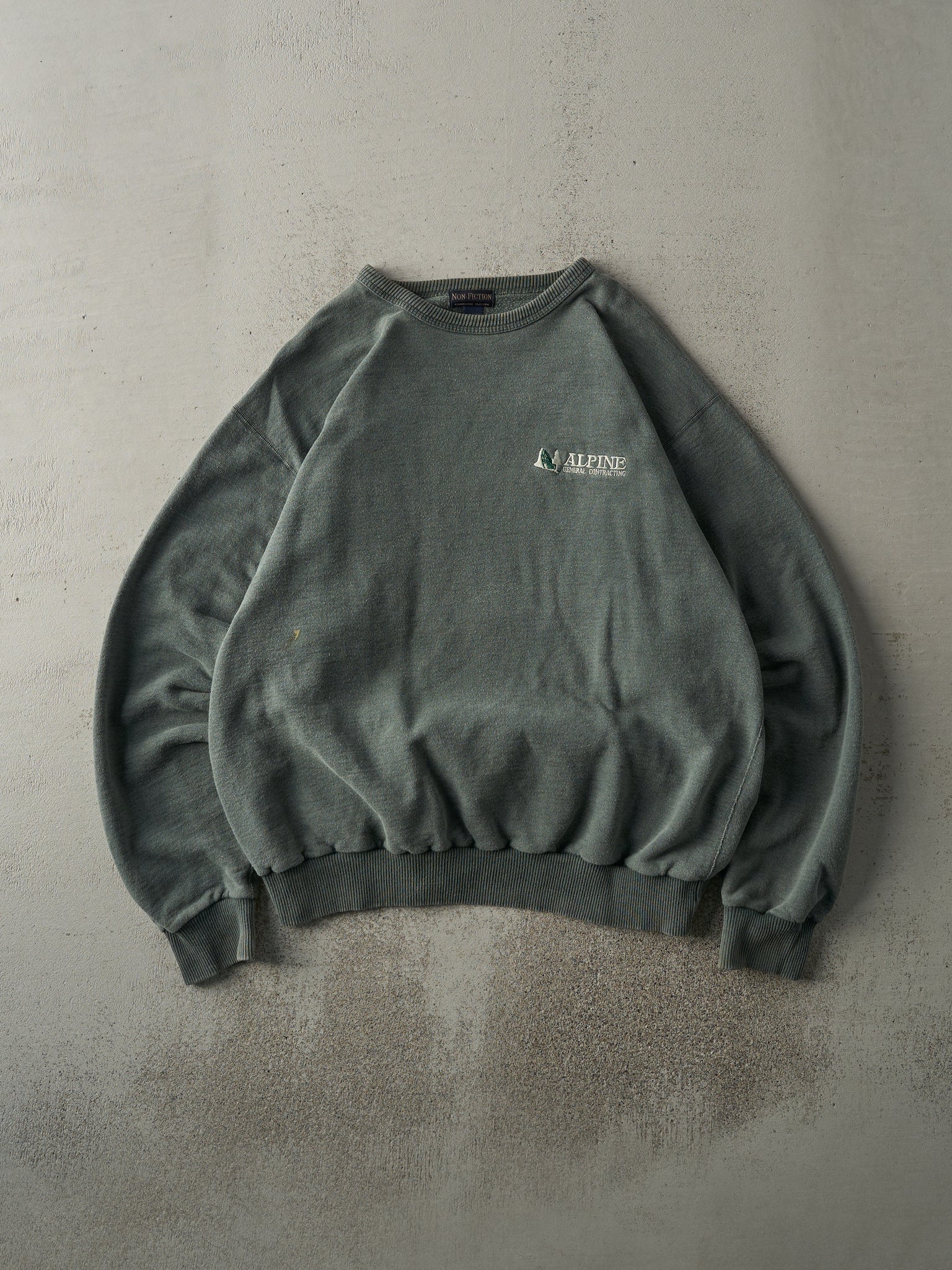 Vintage 90s Washed Green Embroidered Crewneck (L)