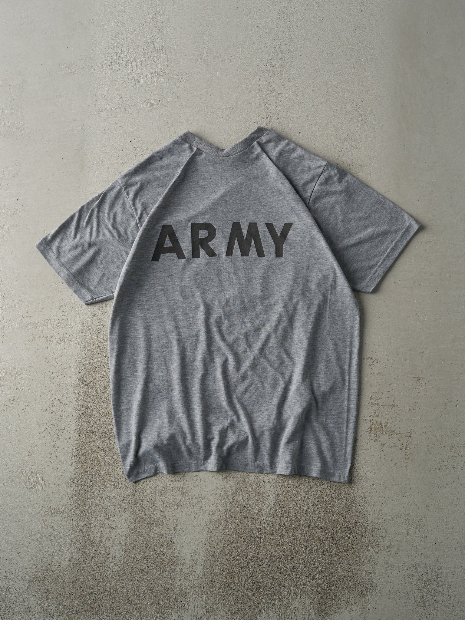 Vintage Y2K Grey US Army Tee (M)