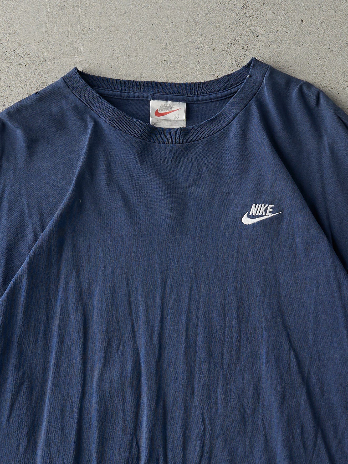 Vintage 90s Navy Blue Nike Embroidered Logo Tee (M)