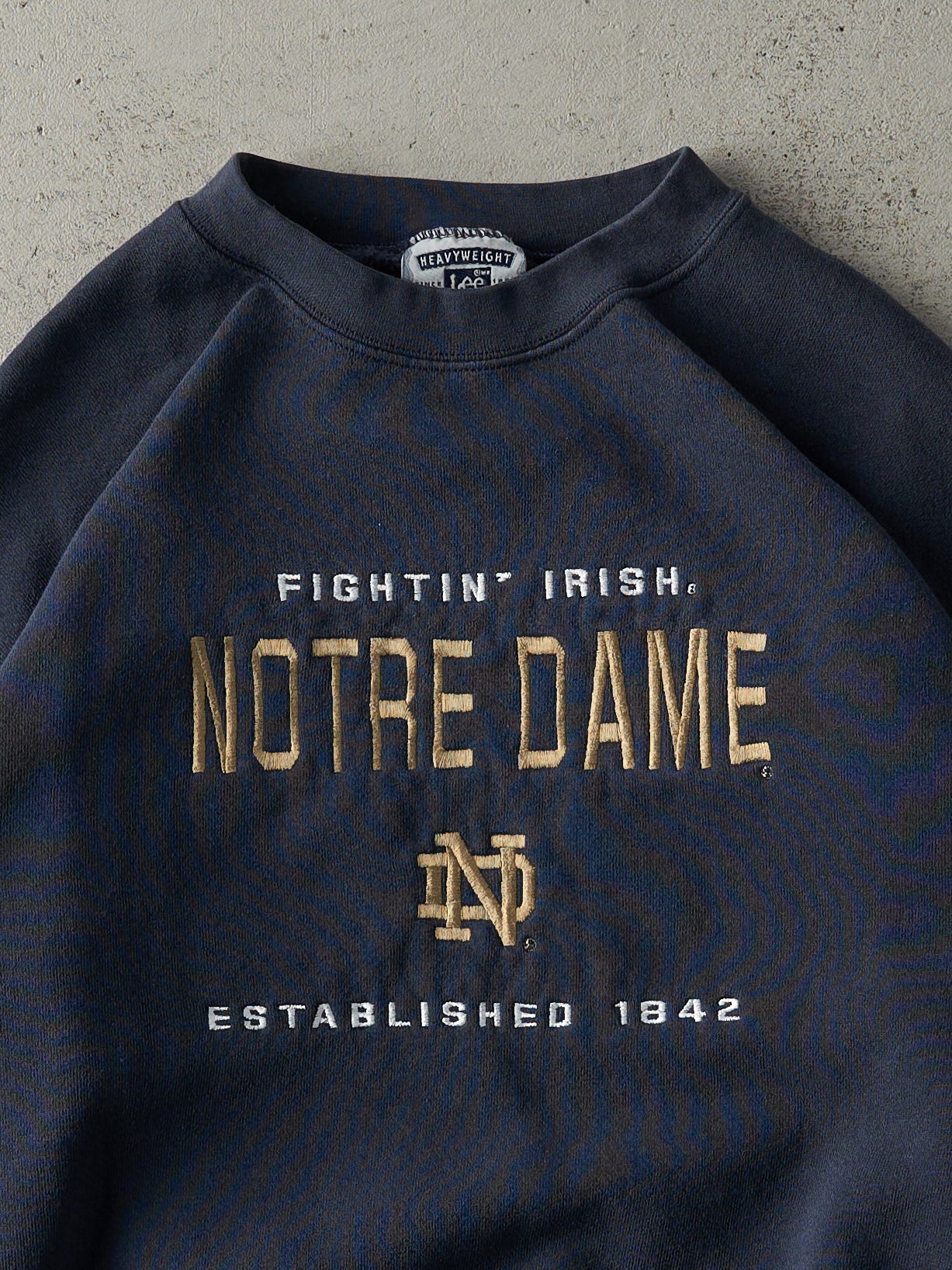 Vintage 90s Navy Blue Embroidered Notre Dame Fighting Irish Crewneck (L)