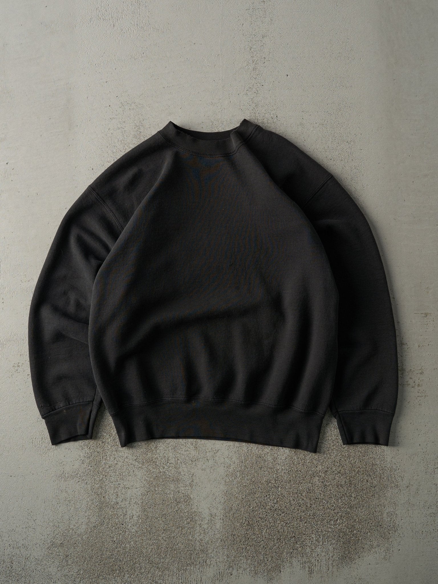 Vintage 90s Faded Black Blank Crewneck (M)