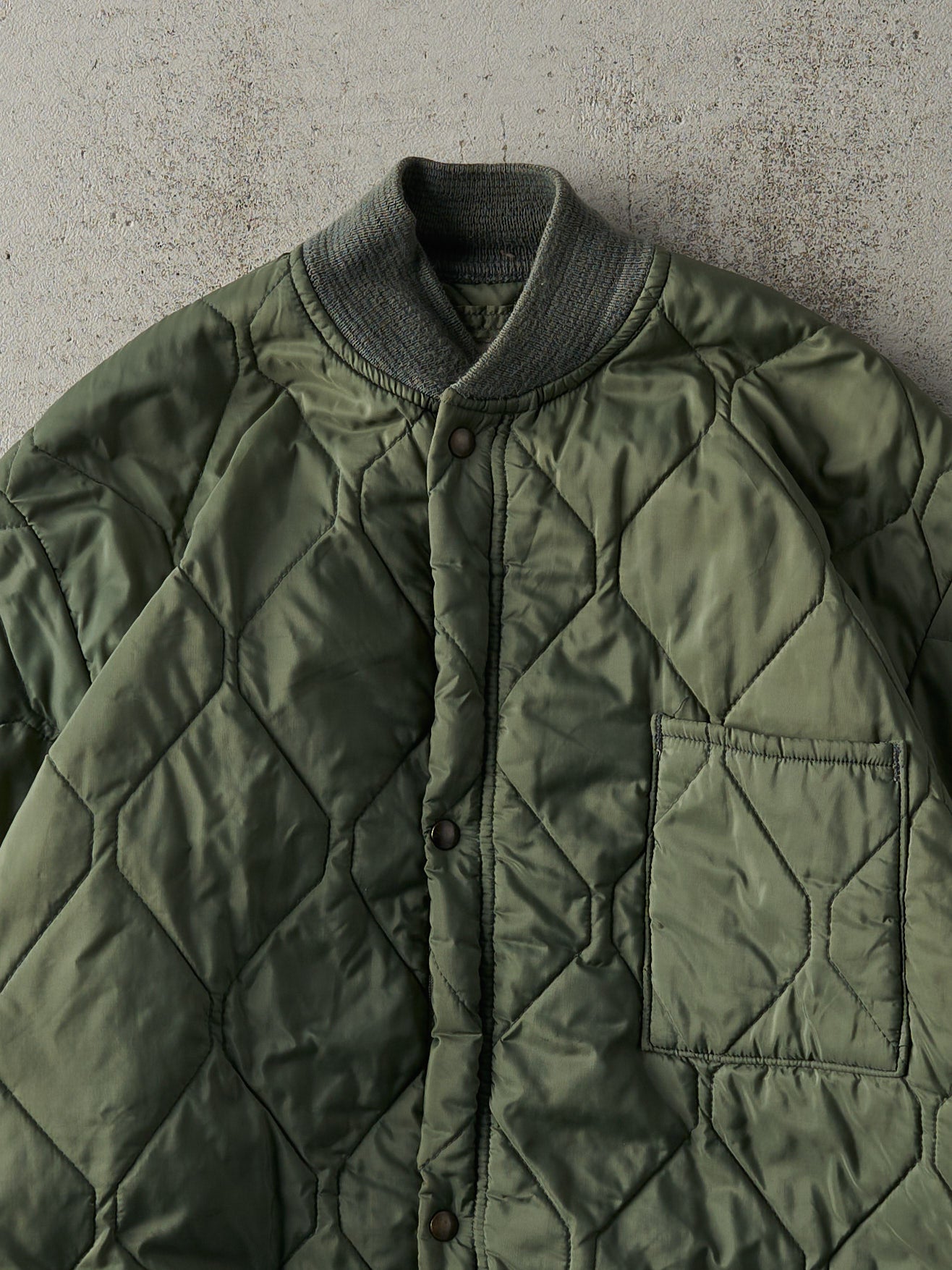 Vintage 90s Green Quilted CWU-9 Flight Liner Jacket (M)