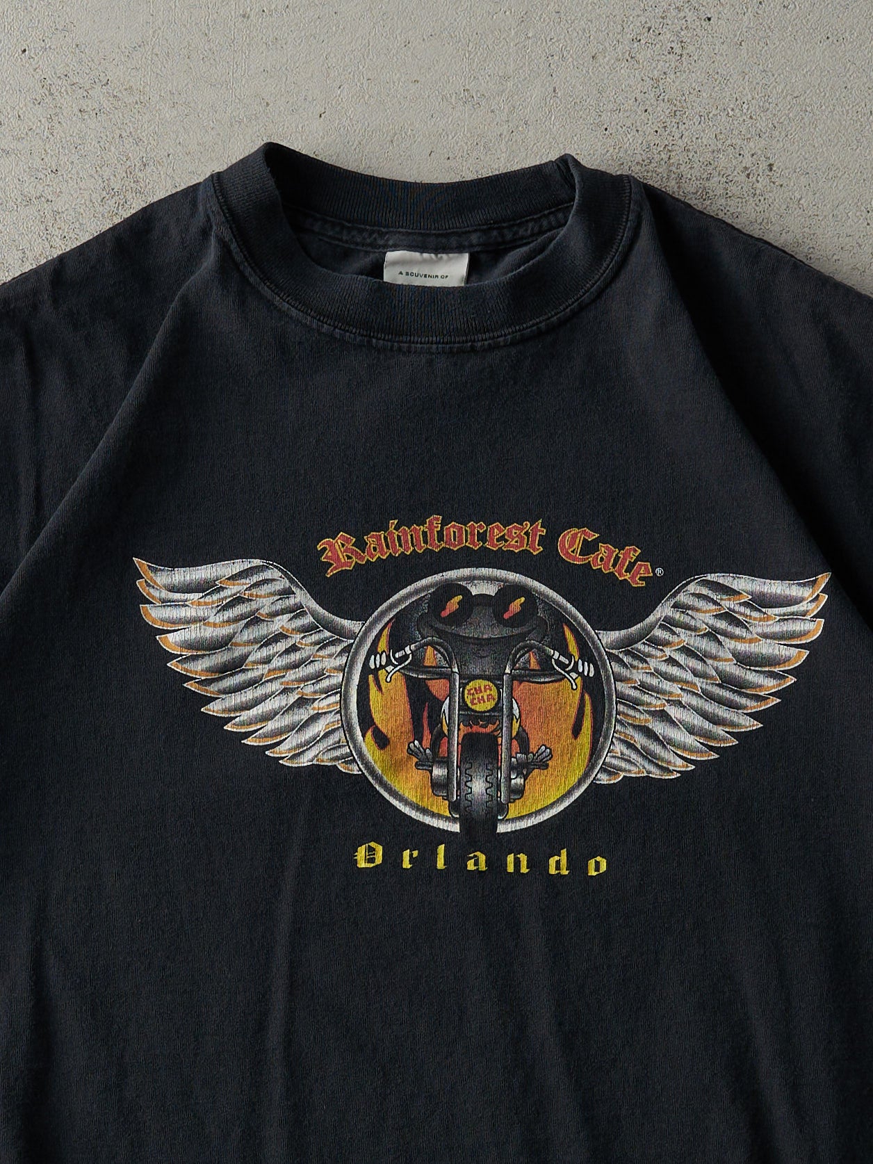 Vintage Y2K Black Rain Forest Cafe Orlando Tee (M)
