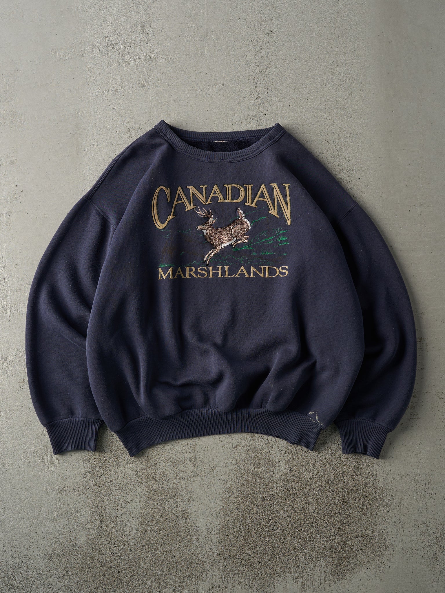 Vintage Y2K Navy Blue Canadian Marshlands Embroidered Boxy Crewneck (L/XL)