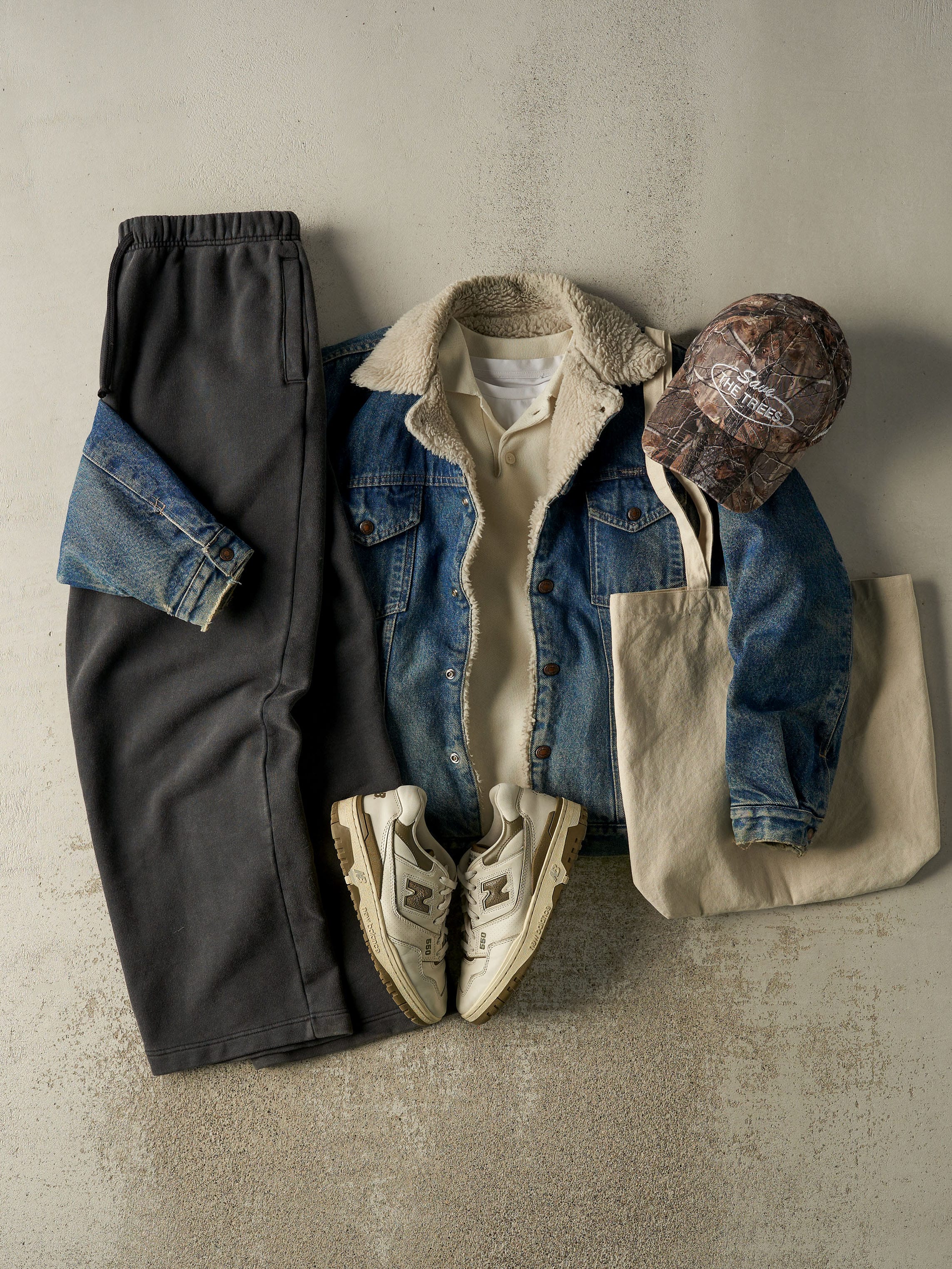 Vintage 80s Mid Wash Wrangler Sherpa Lined Denim Jacket (M)