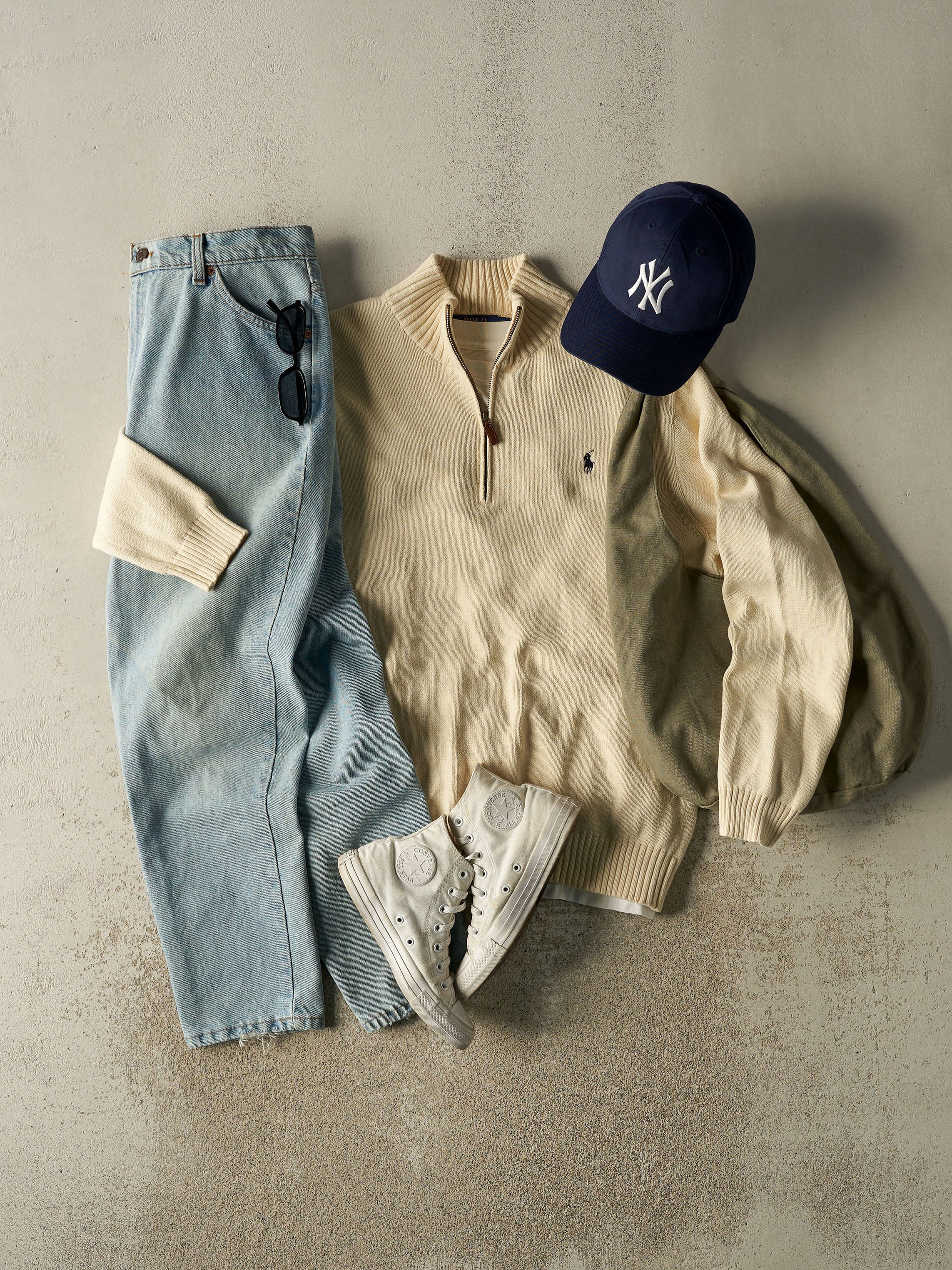 Vintage Y2K Beige Polo Quarter Zip Knit (L/XL)