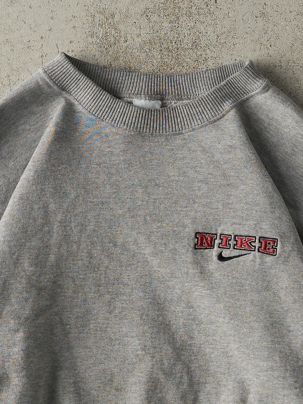 Vintage 90s Grey Nike Embroidered Crewneck (L)