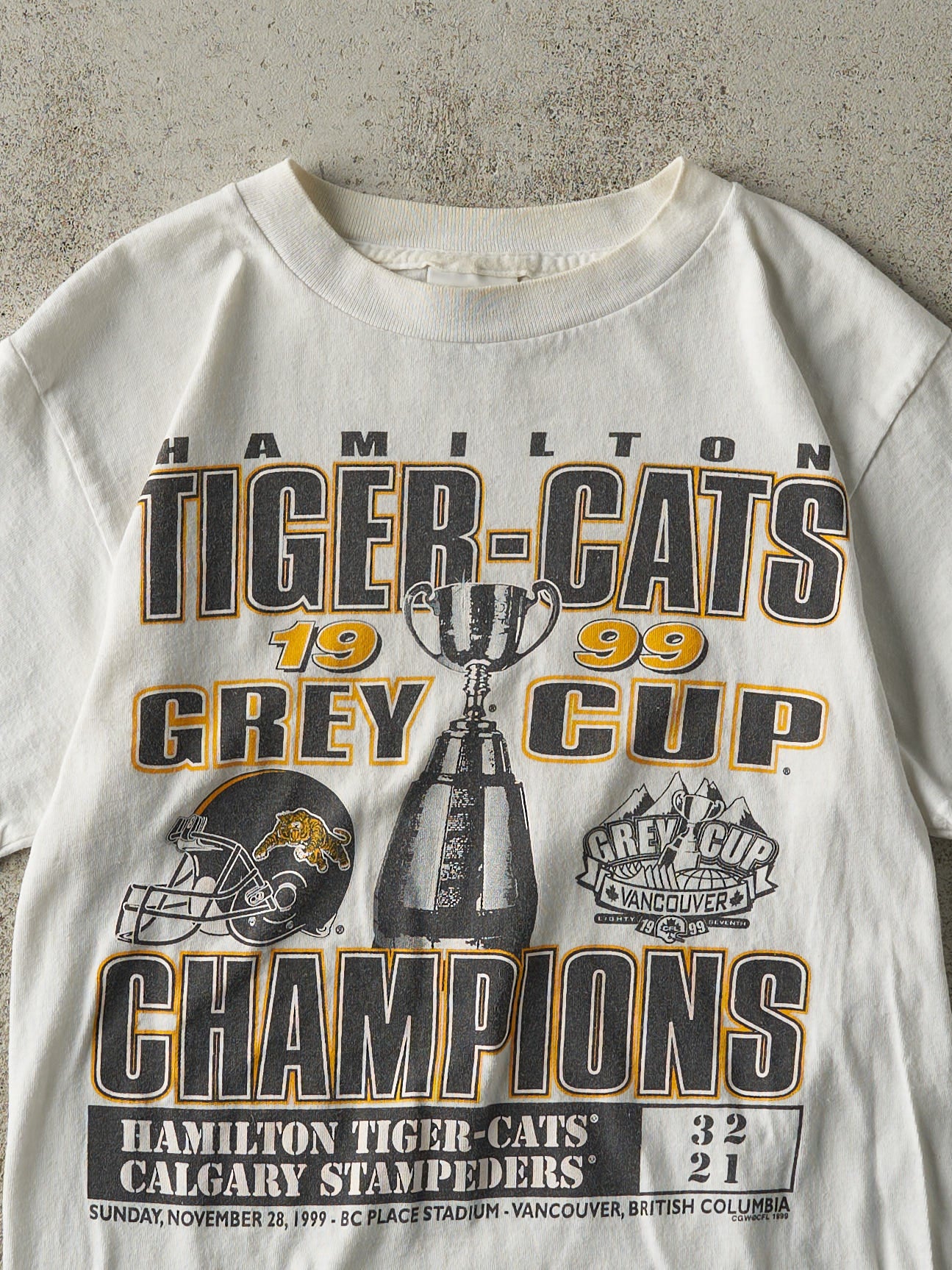 Vintage 99' White Hamilton Tiger-Cats Grey Cup Champions Tee (XS)