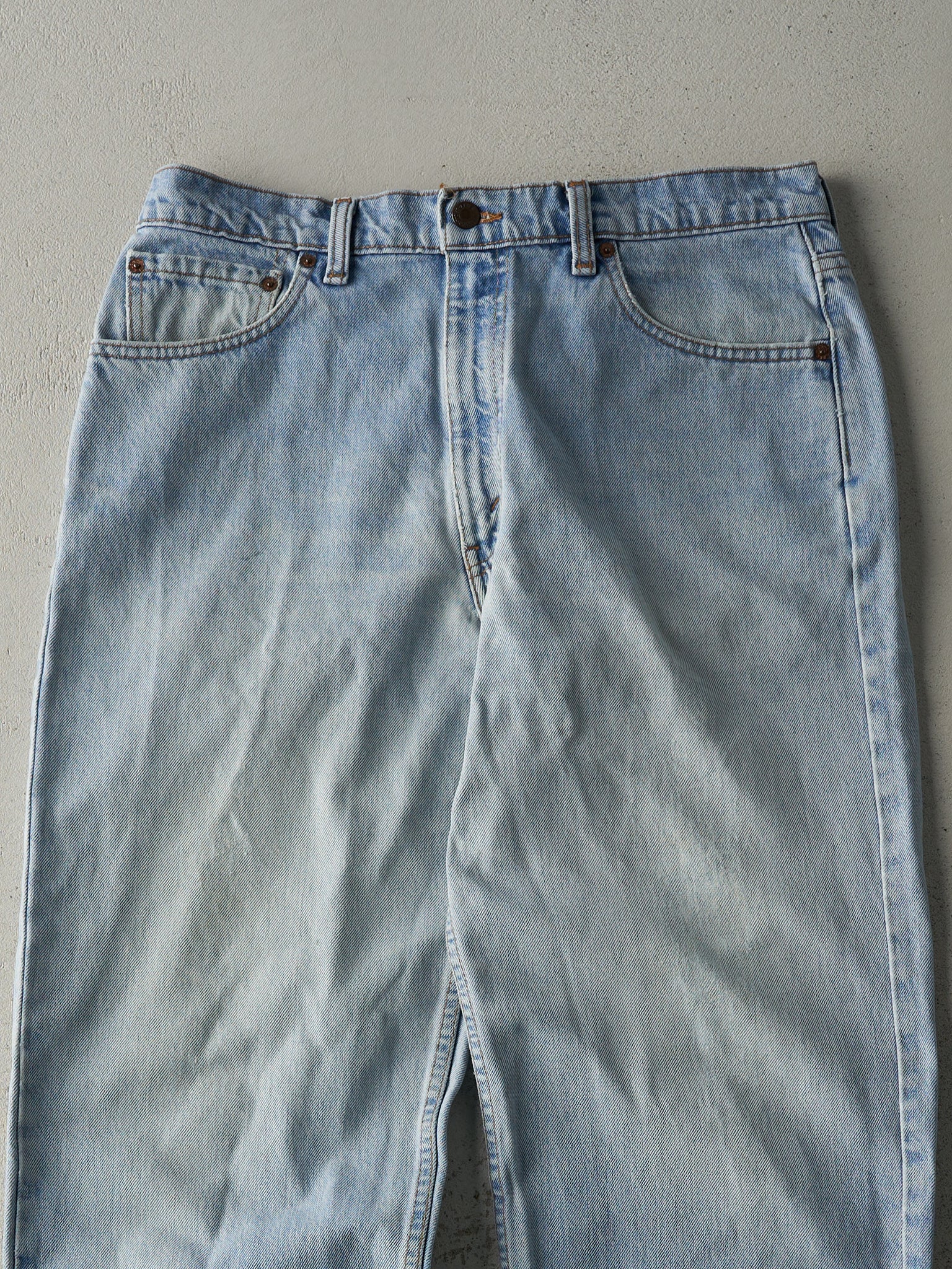 Vintage 90s Light Wash Levi's 555 Jeans (34x32.5)