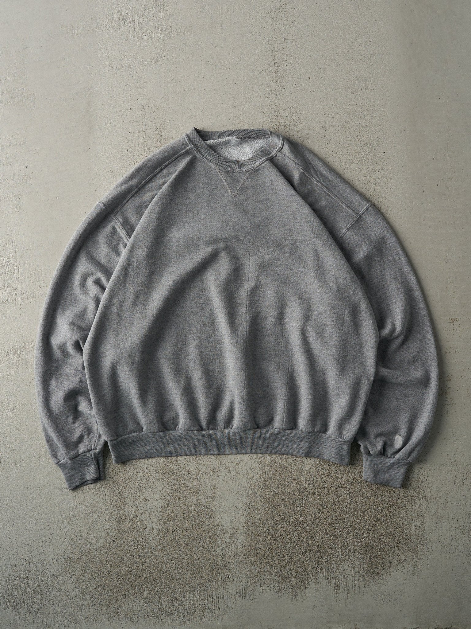 Vintage Y2K Grey Blank Crewneck (L)