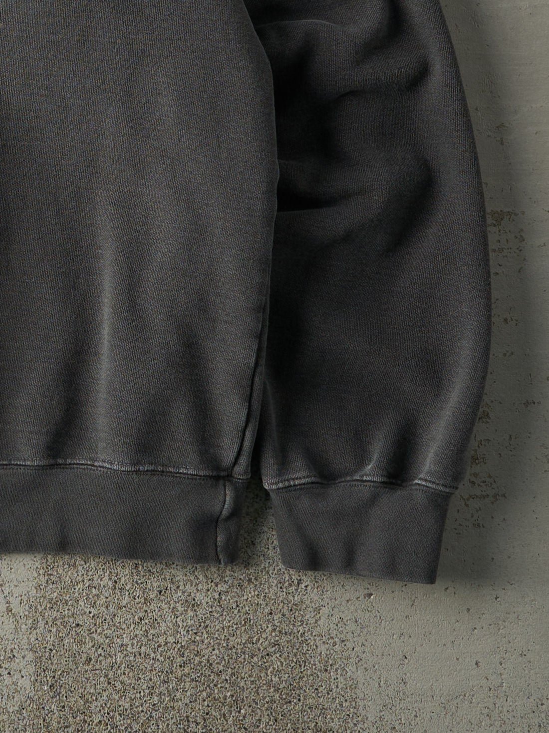 Vintage Y2K Washed Charcoal Grey Quarter Zip Sweatshirt (L/XL)