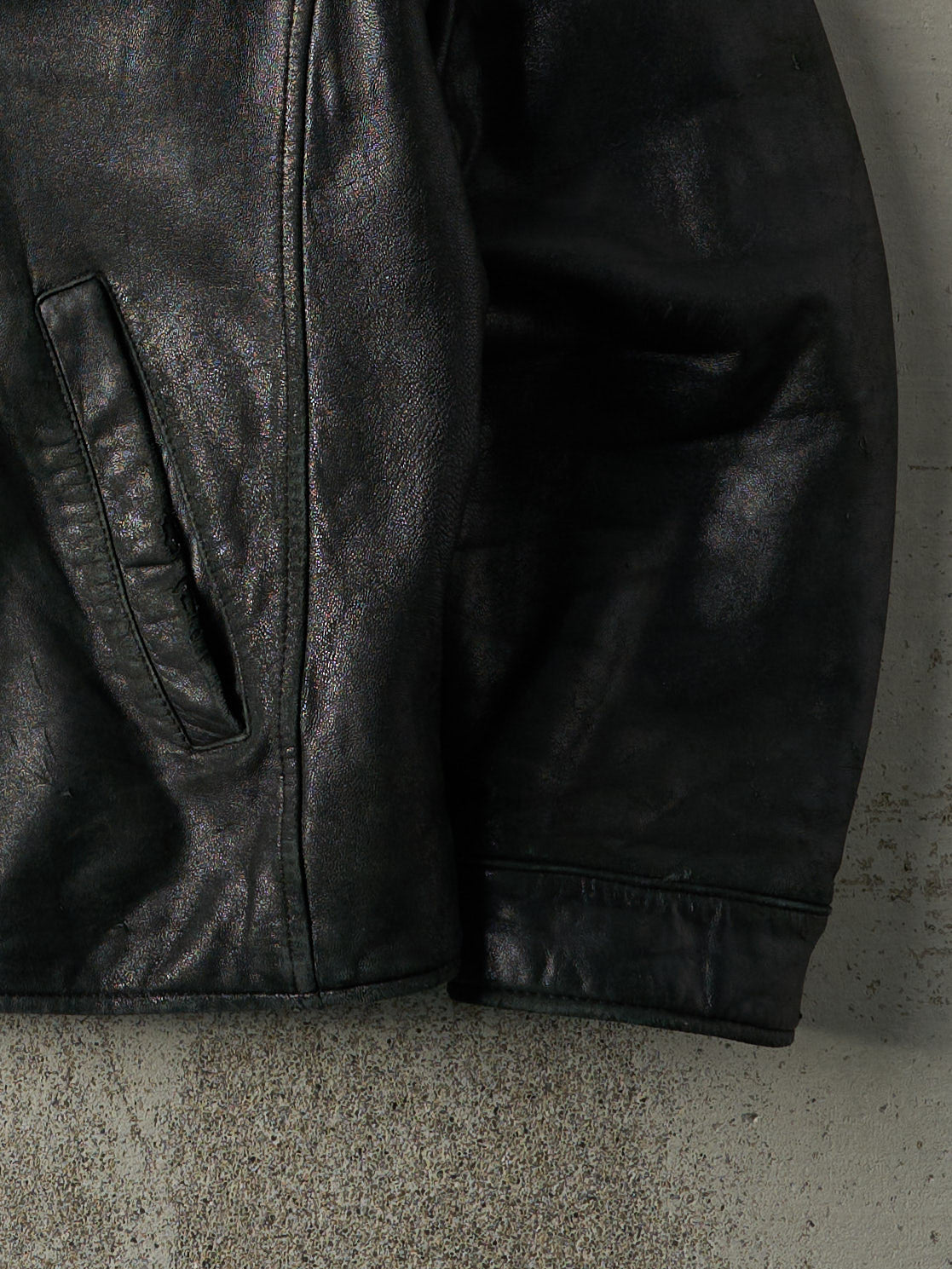 Vintage 90s Black LP UOMO Leather Jacket (L)