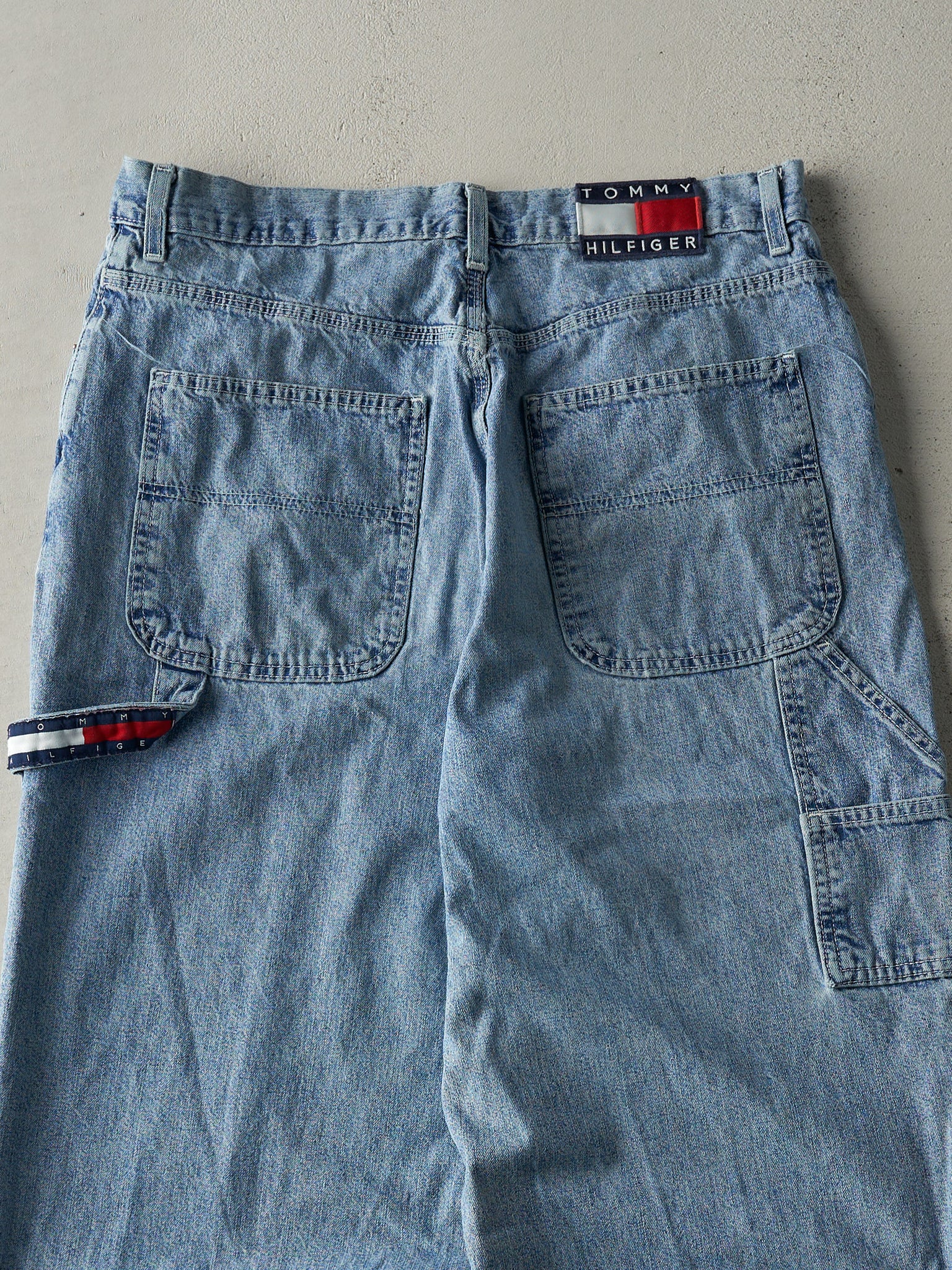 Vintage 90s Light Wash Tommy Hilfiger Carpenter Jeans (34x31.5)