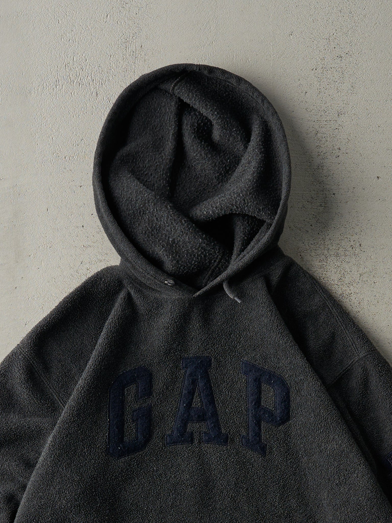 Vintage 90s Charcoal Grey Gap Fleece Hoodie (M)