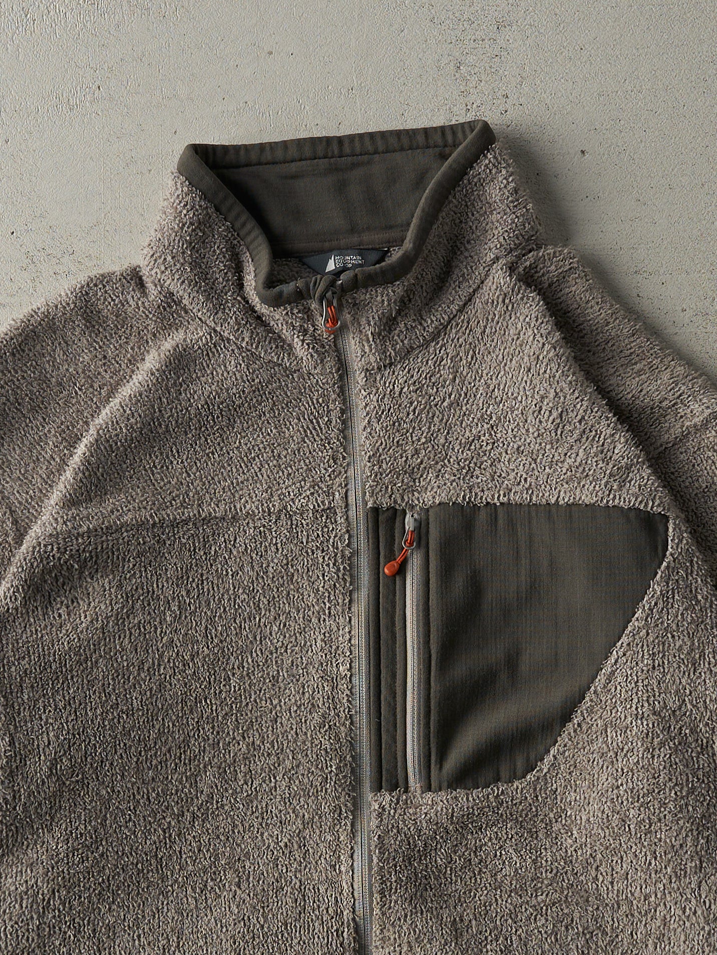 Vintage Y2K Grey MEC Polar Tech Fleece Jacket (L/XL)