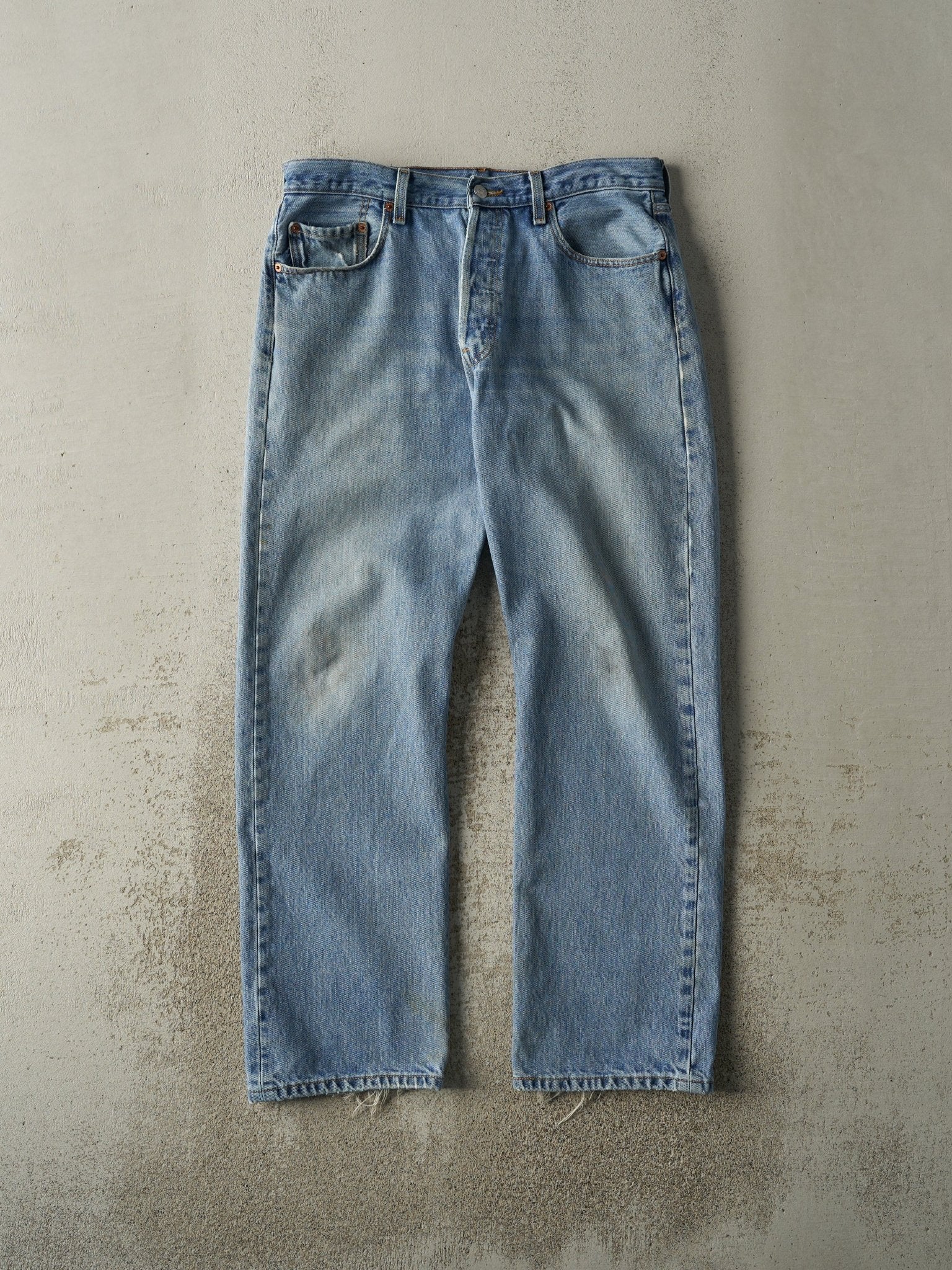 Vintage 90s Light Wash Levi's 501 Jeans (32x30)