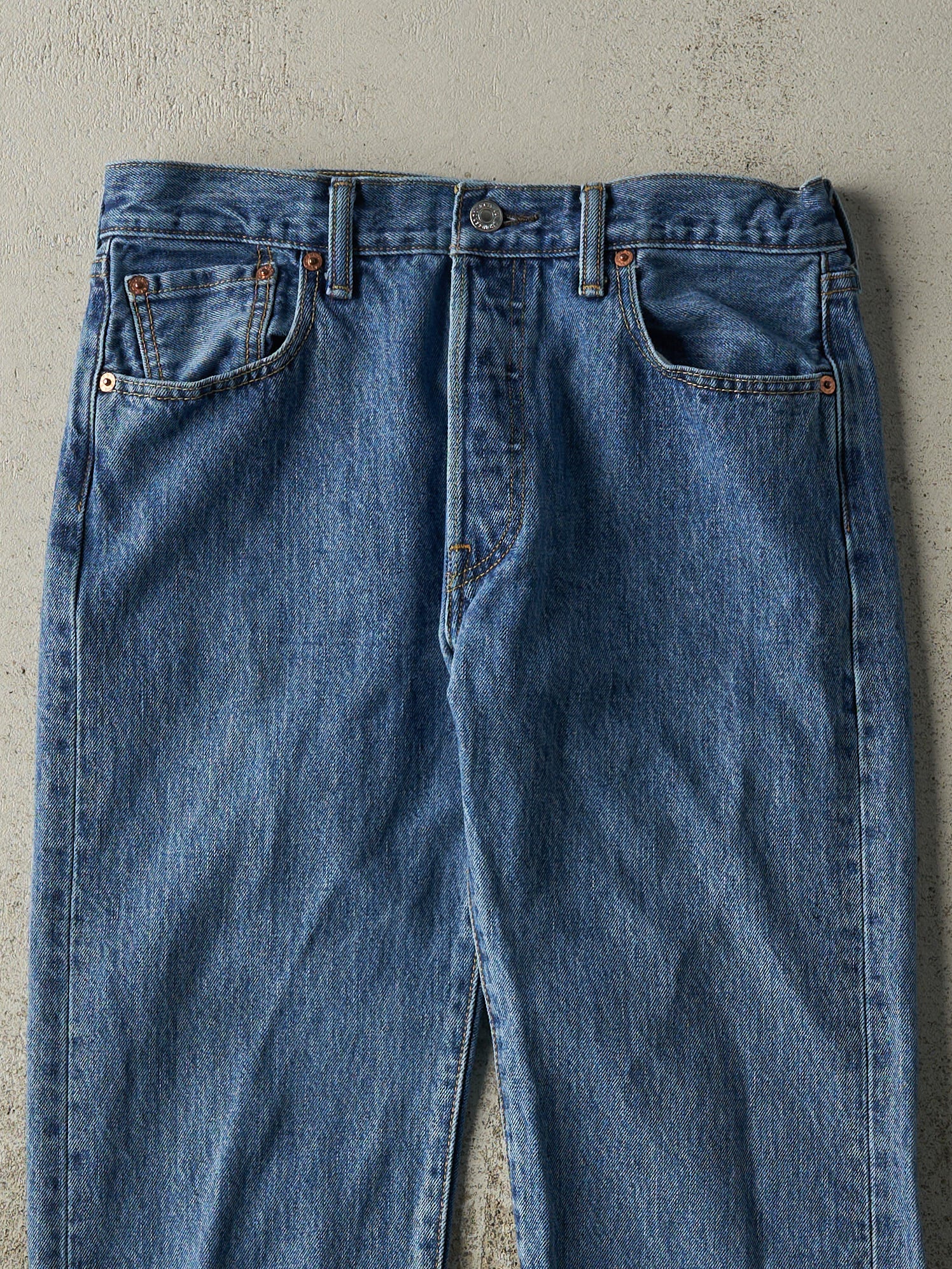 Vintage 90s Mid Wash Levi's 501 Jeans (30x28)