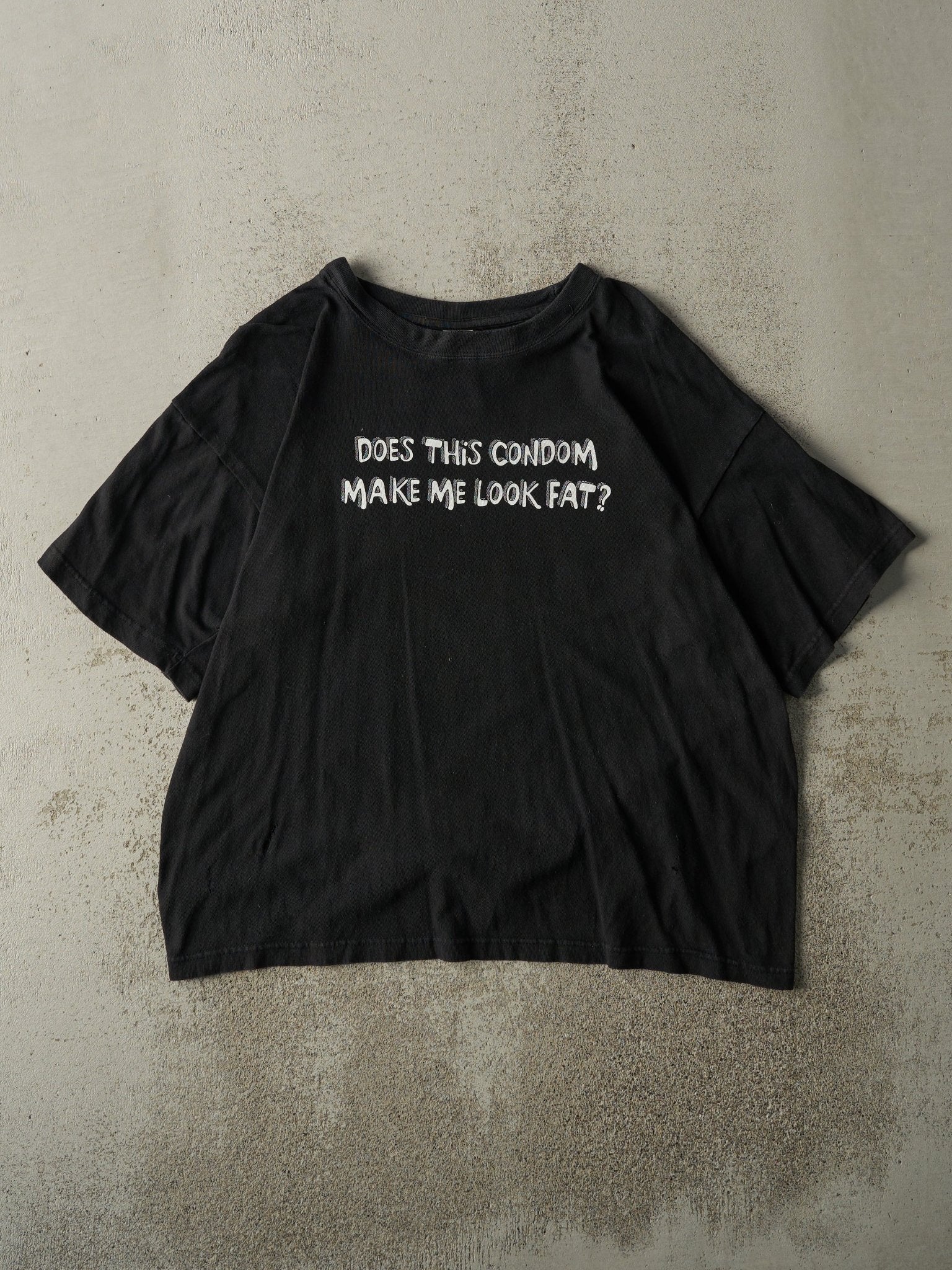 Vintage Y2K Black "Make Me Look Fat?" Tee (L)