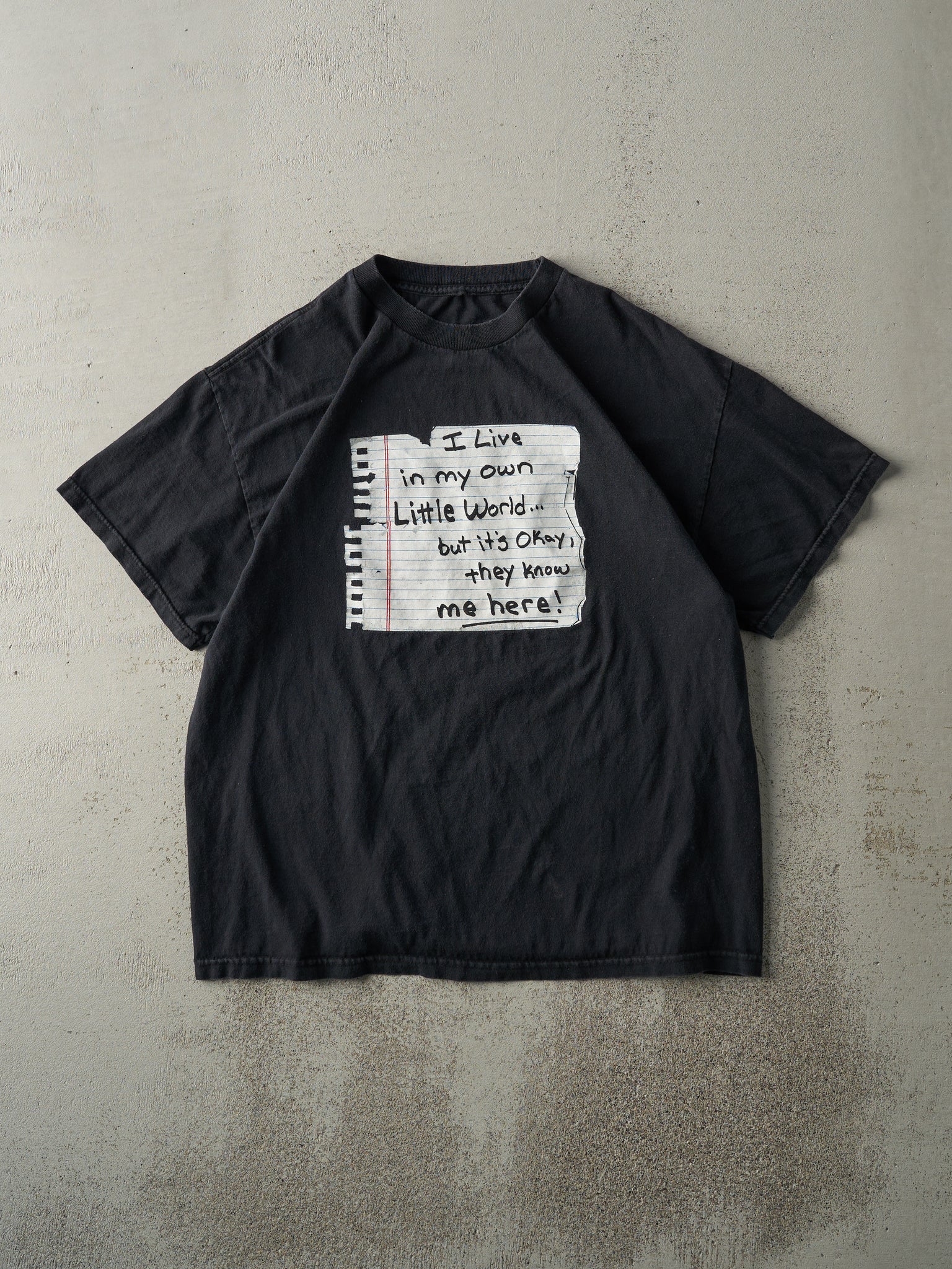 Vintage 90s Black "I Live In My Own Little World" Slogan Tee (M)