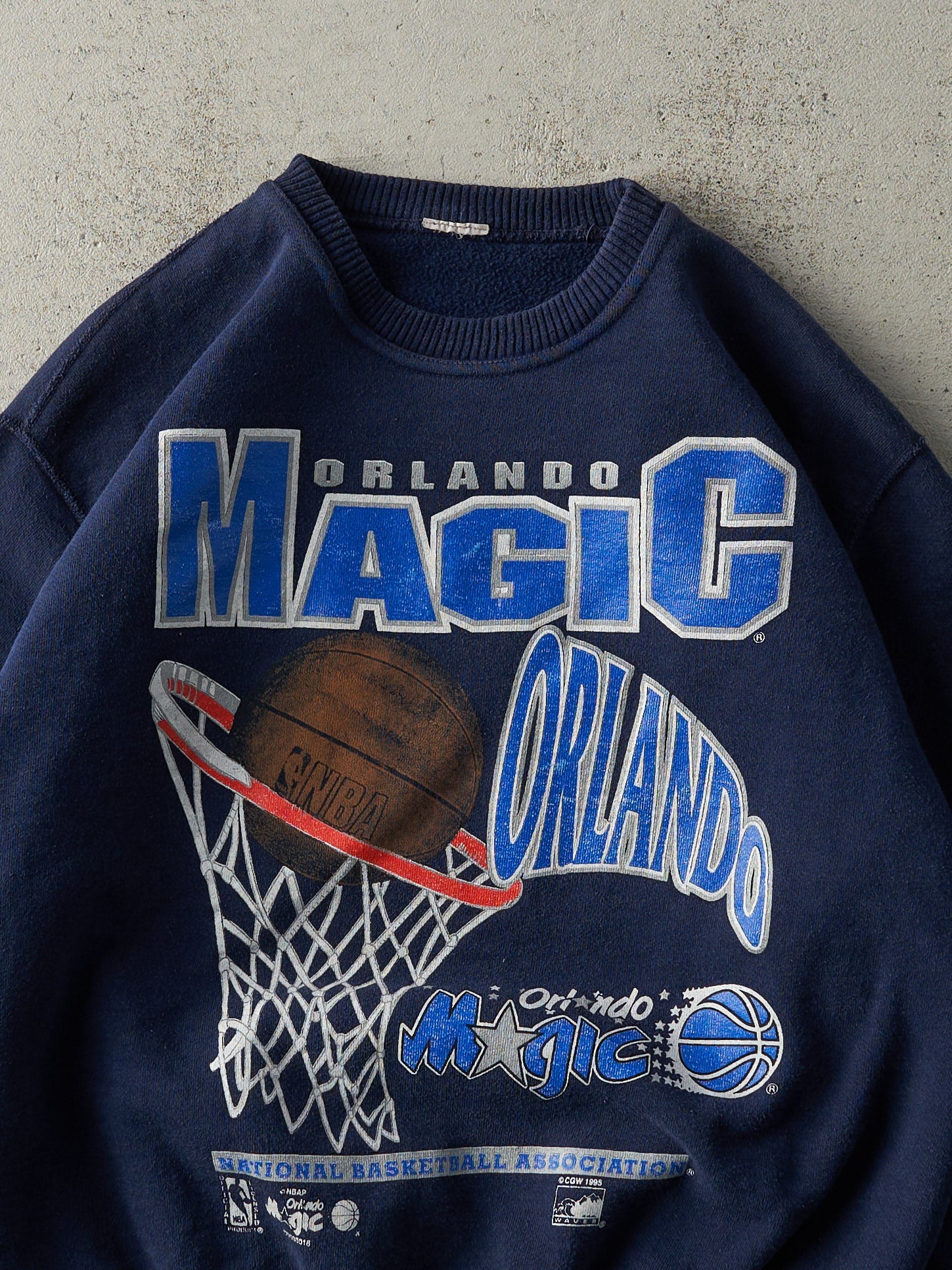 Vintage 95' Navy Orlando Magic NBA Boxy Crewneck (M)