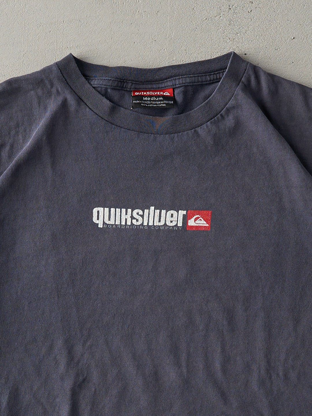 Vintage Y2K Navy Blue Quiksilver Tee (M)