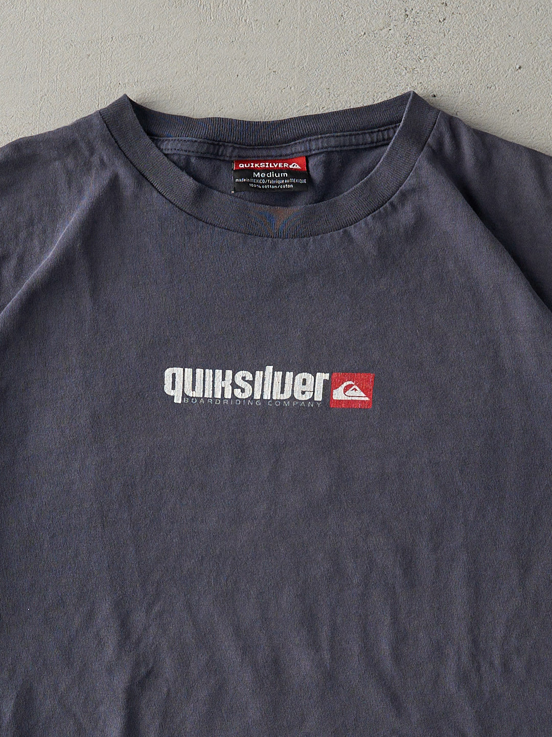 Vintage Y2K Navy Blue Quiksilver Tee (M)