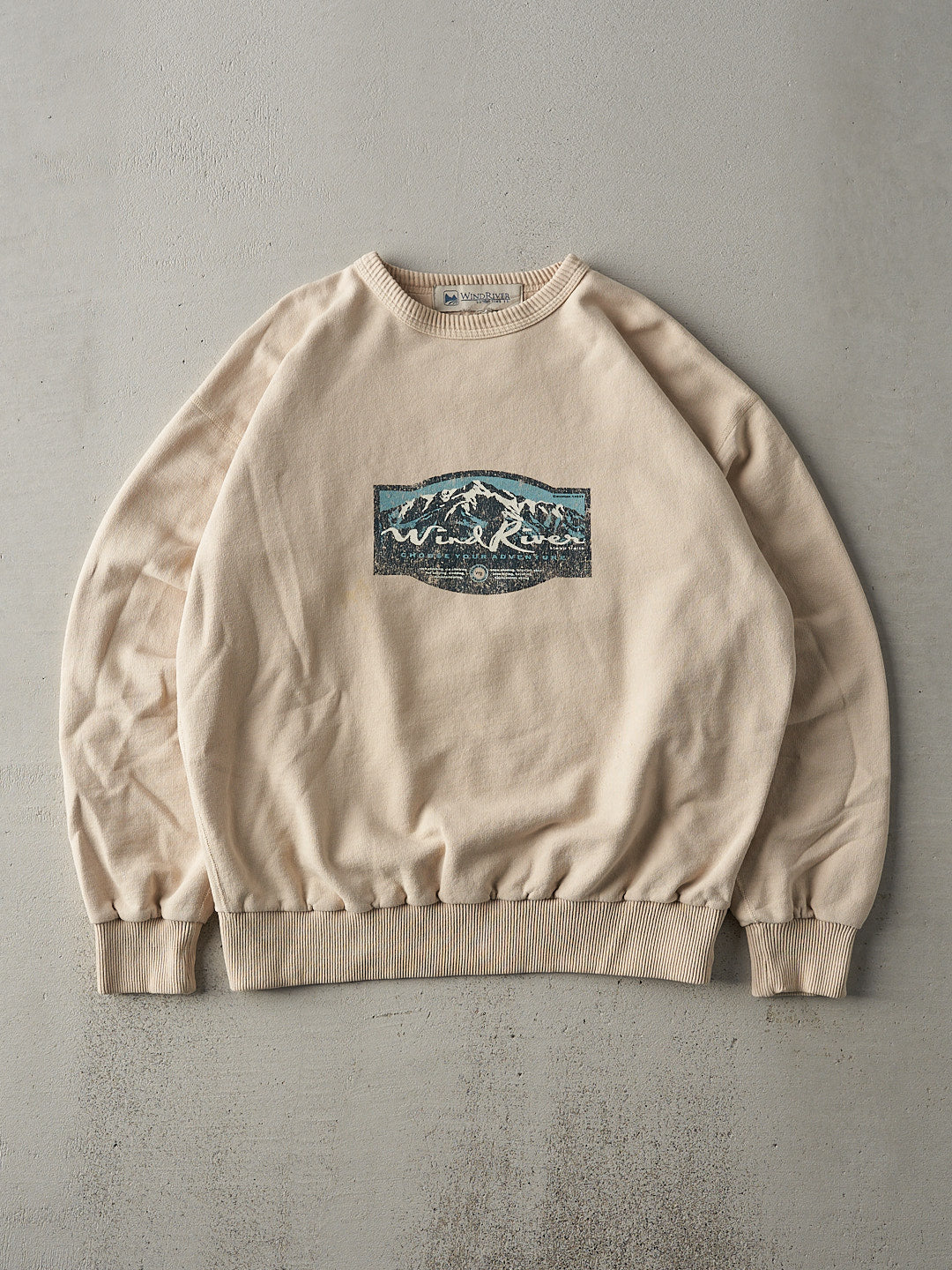 Vintage 90s Beige Wind River Boxy Crewneck (L)