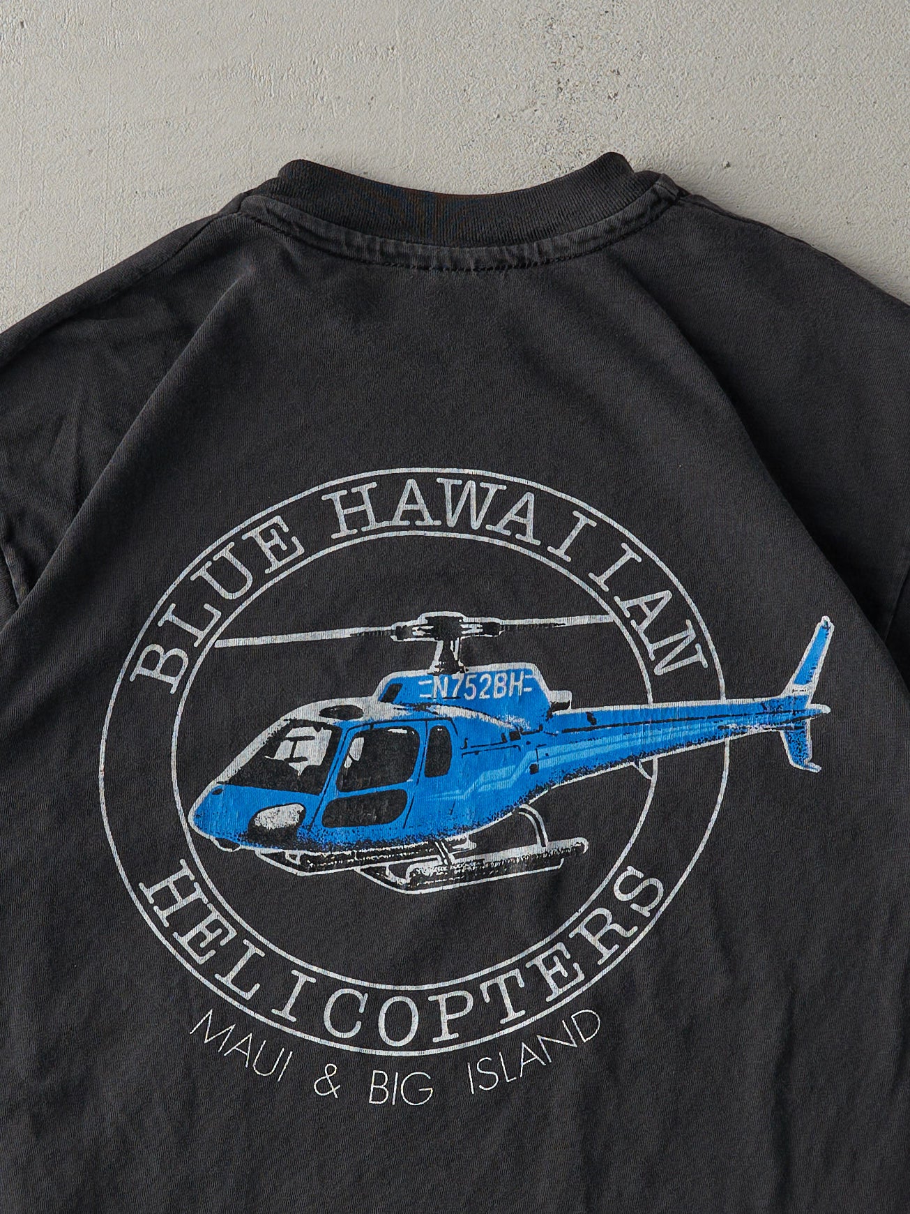 Vintage 90s Black Blue Hawaiian Helicopters Single Stitch Tee (S)