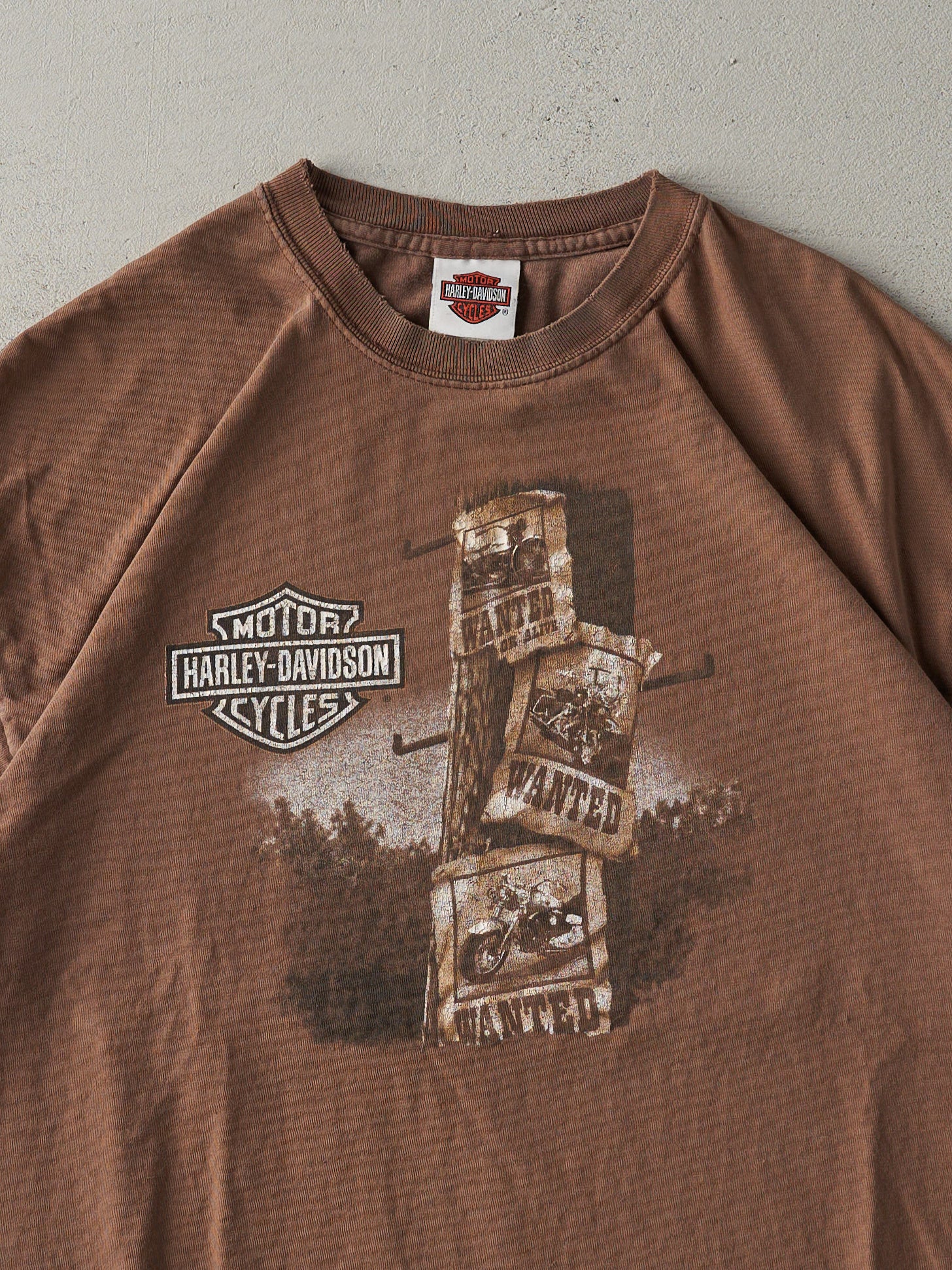 Vintage 03' Faded Brown RARE Kailua-Kona Hawaii Harley Davidson Tee (L)