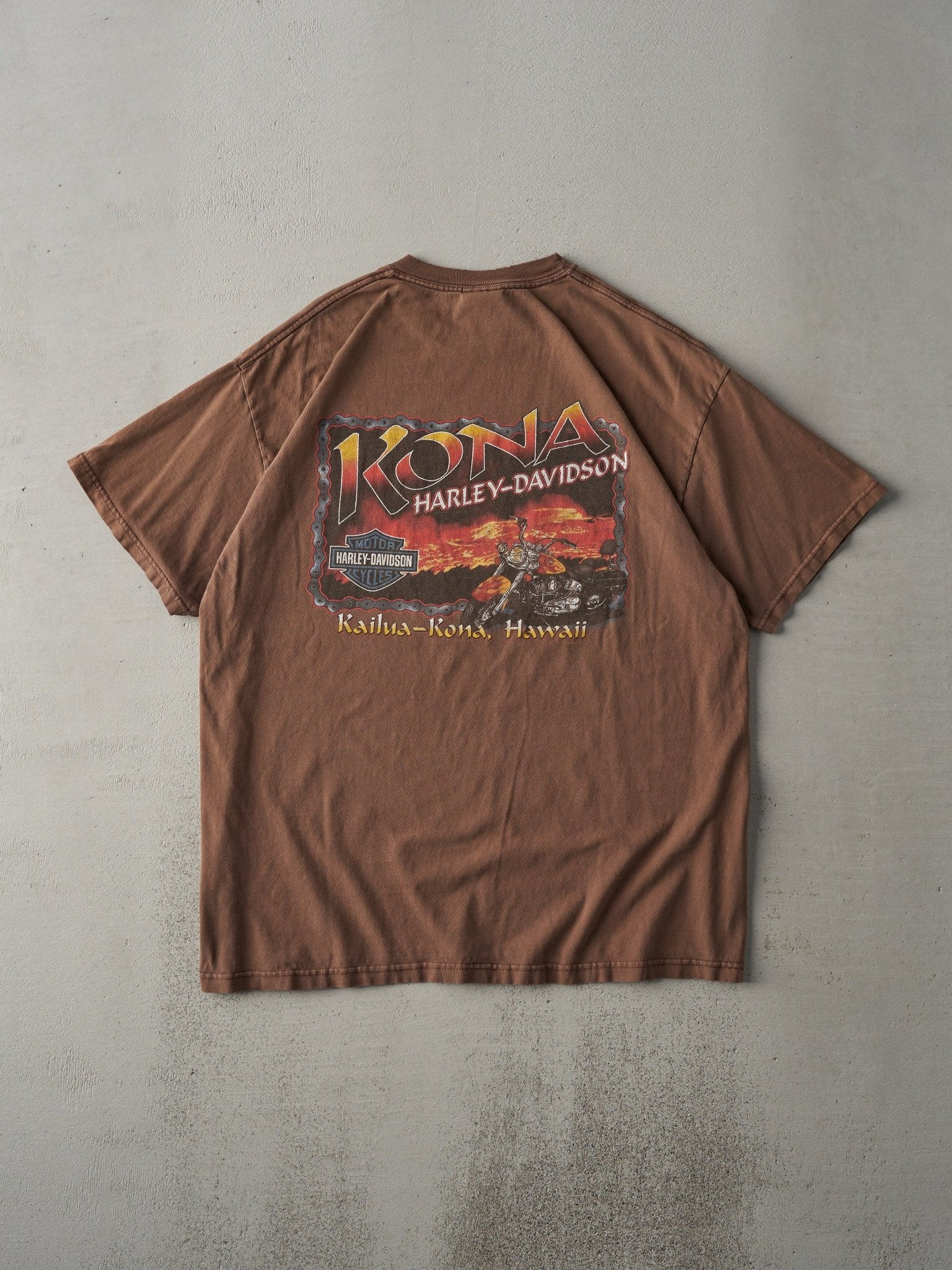 Vintage 03' Faded Brown RARE Kailua-Kona Hawaii Harley Davidson Tee (L)