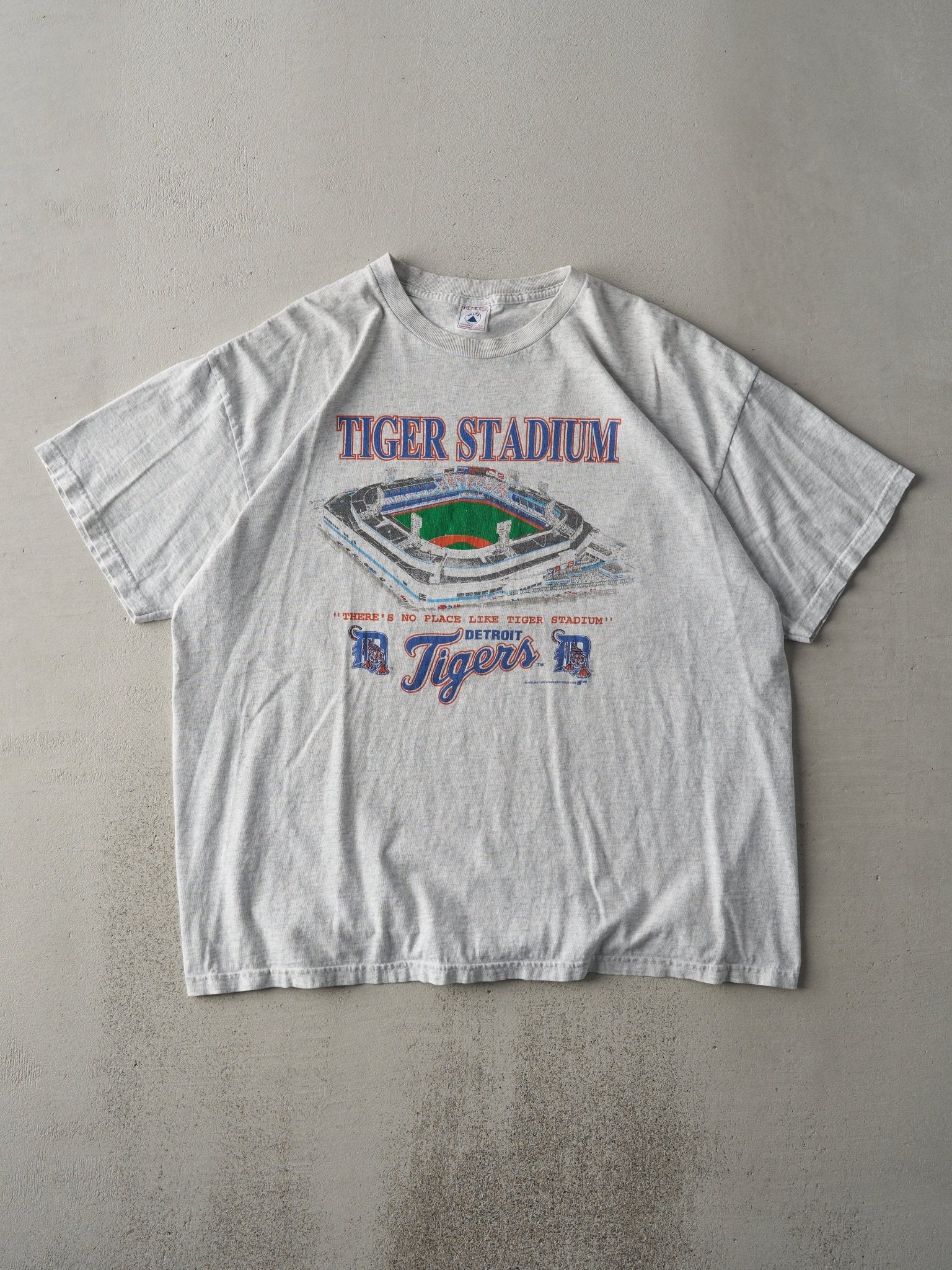 Vintage 96' Heather Grey Rare Detroit Tigers Stadium Tee (L)