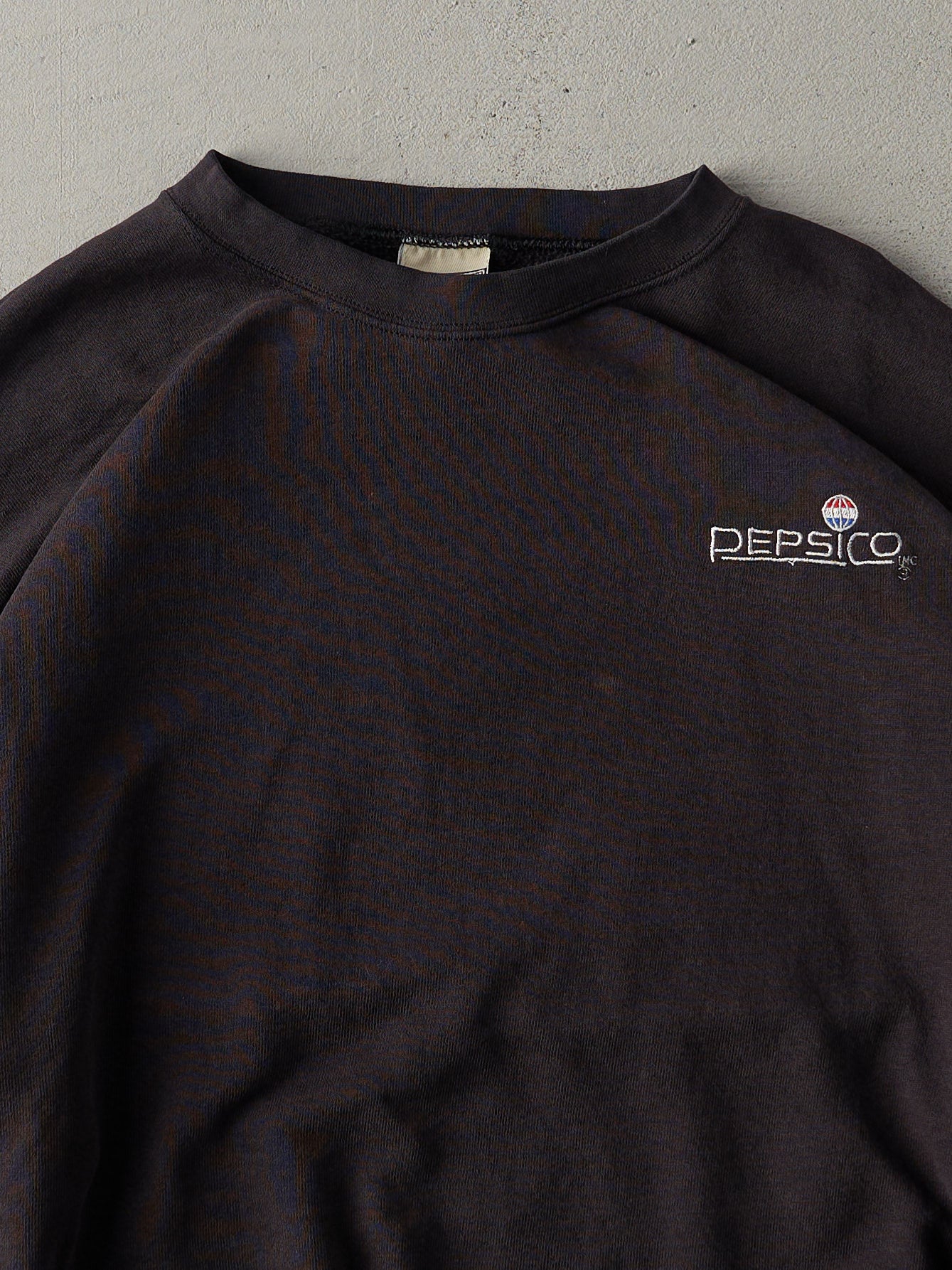 Vintage 90s Black Pepsi Co Embroidered Crewneck (XL)