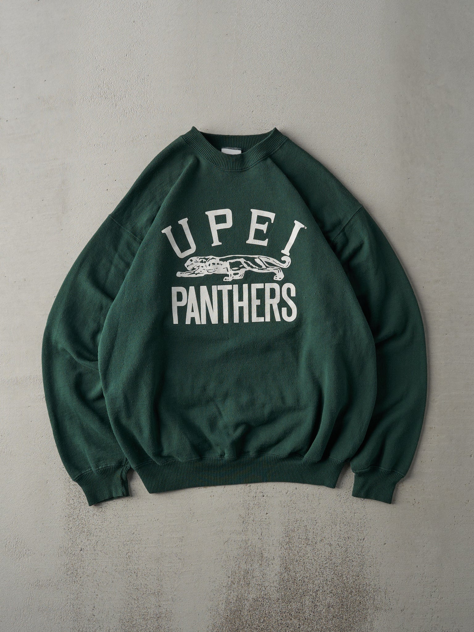 Vintage 90s Forest Green UPEI Panthers Crewneck (L)