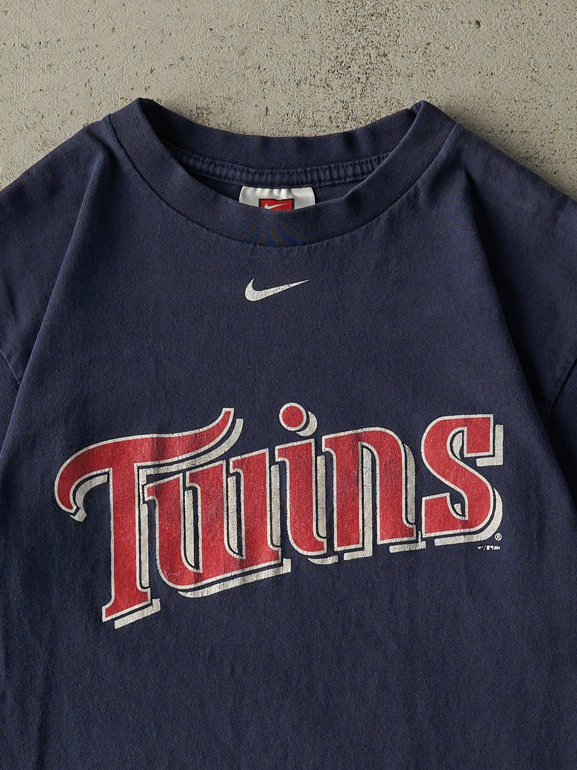 Vintage 04' Navy Blue Minnesota Twins Nike Middle Swoosh Tee (S/M)