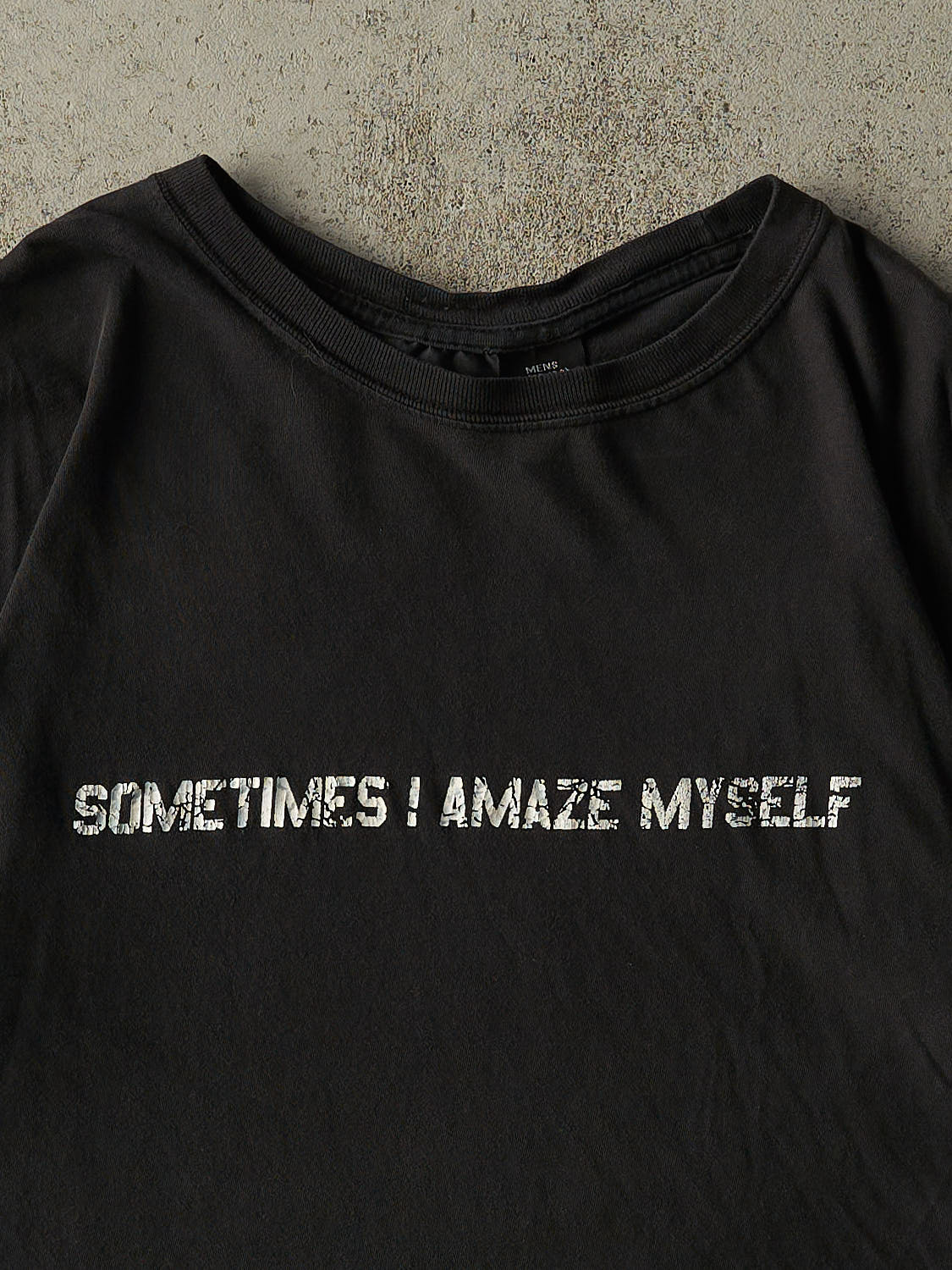 Vintage Y2K Black "Sometimes I Amaze Myself" Slogan Tee (L)
