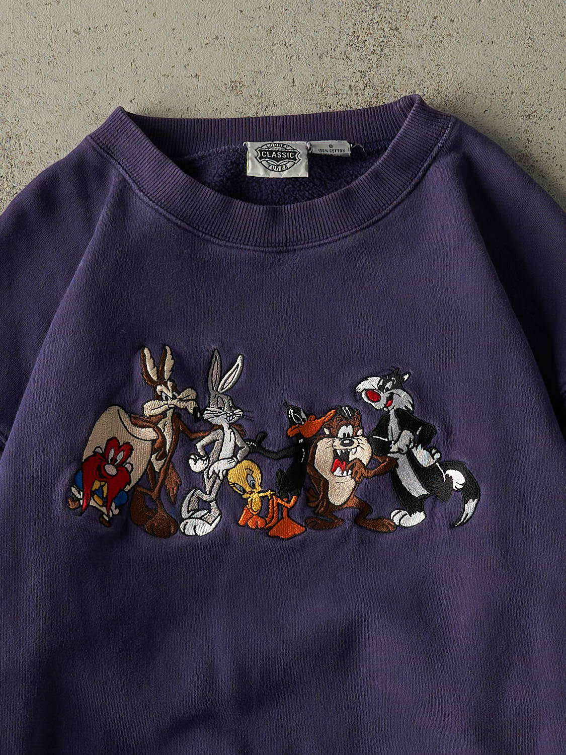 Vintage 95' Purple Looney Tunes Embroidered Crewneck (S/M)