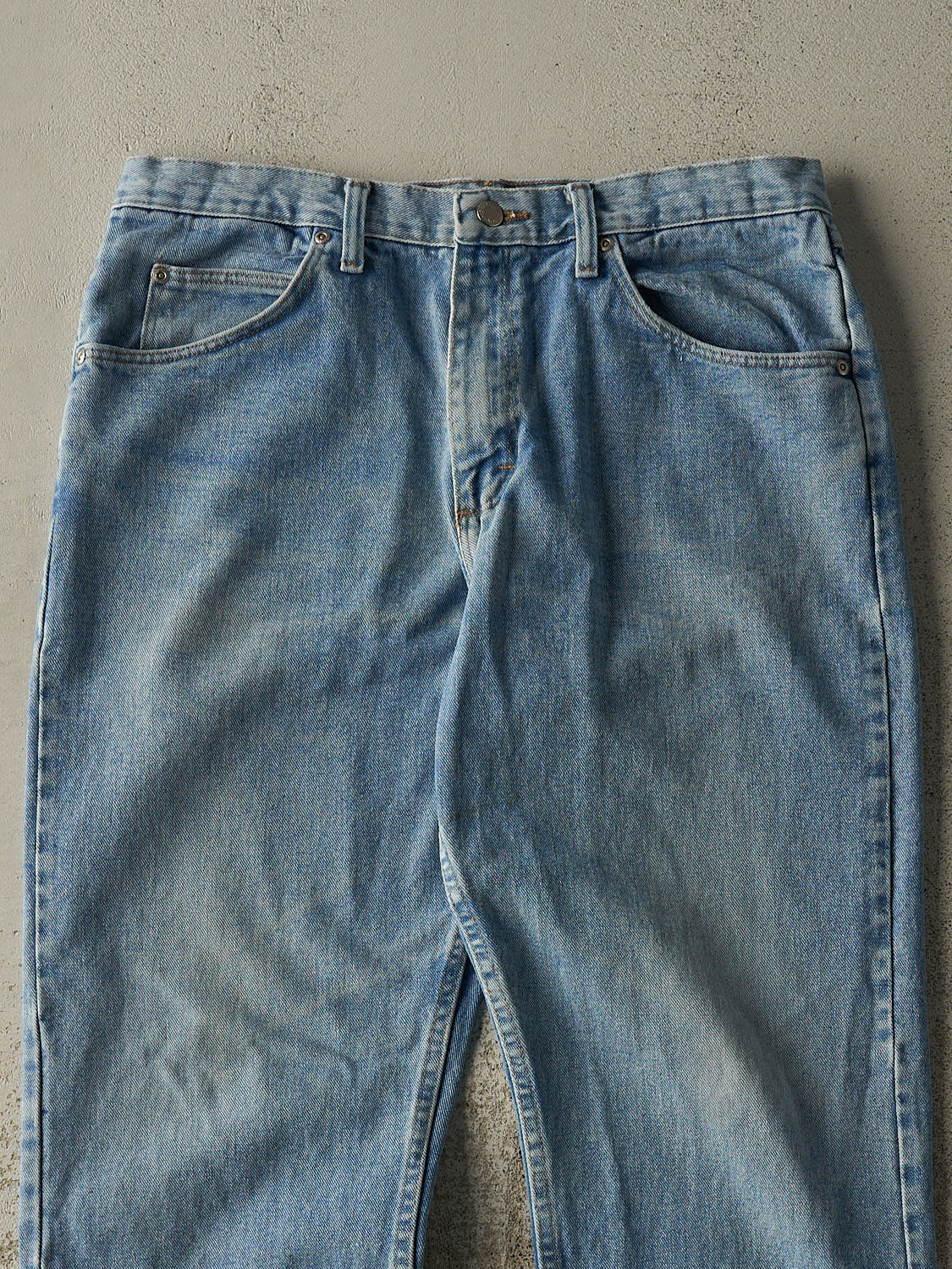 Vintage Y2K Light Wash Wrangler Jeans (34x29)