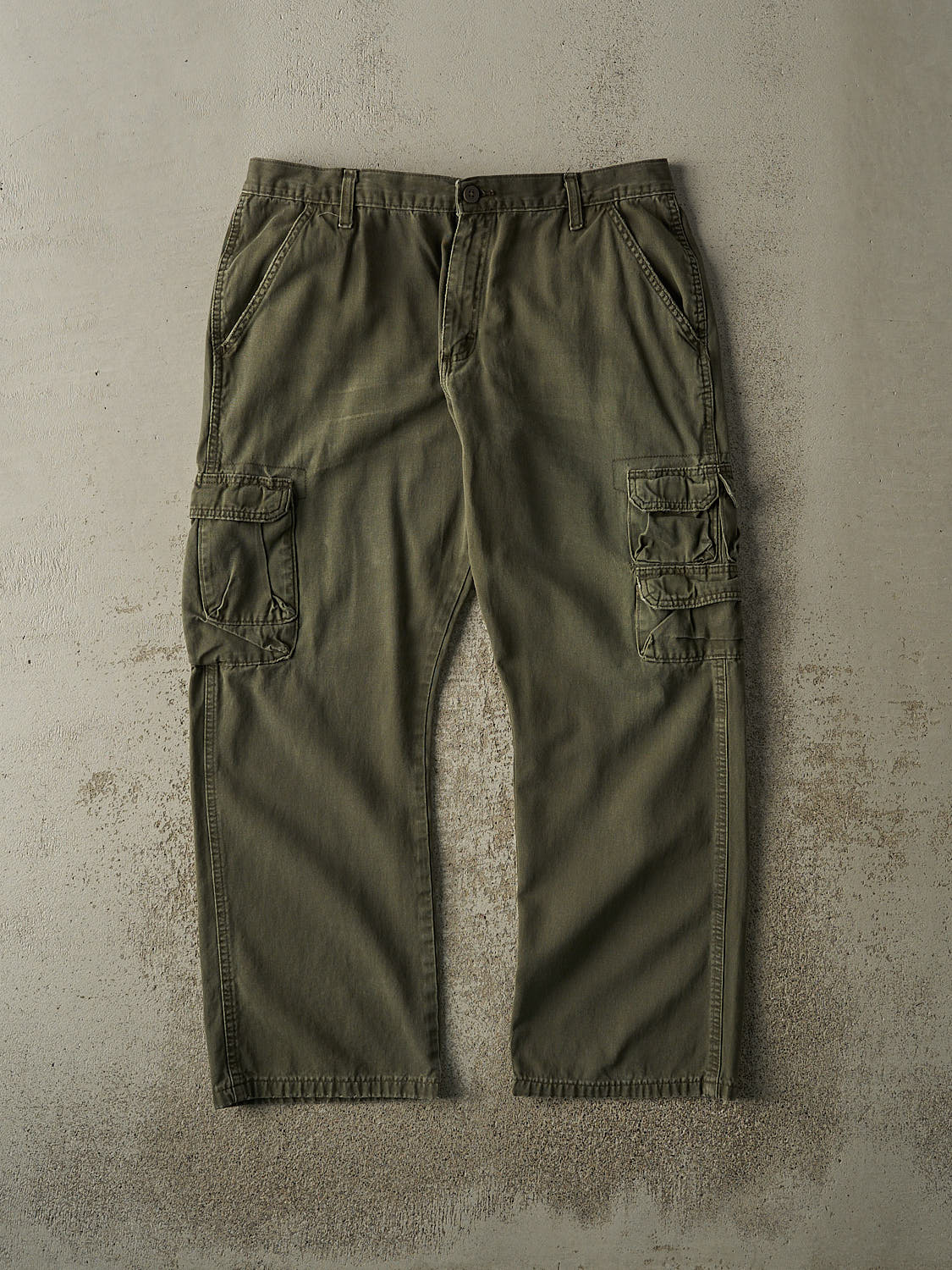 Vintage Y2K Green Wrangler Cargo Pants (36x29.5)