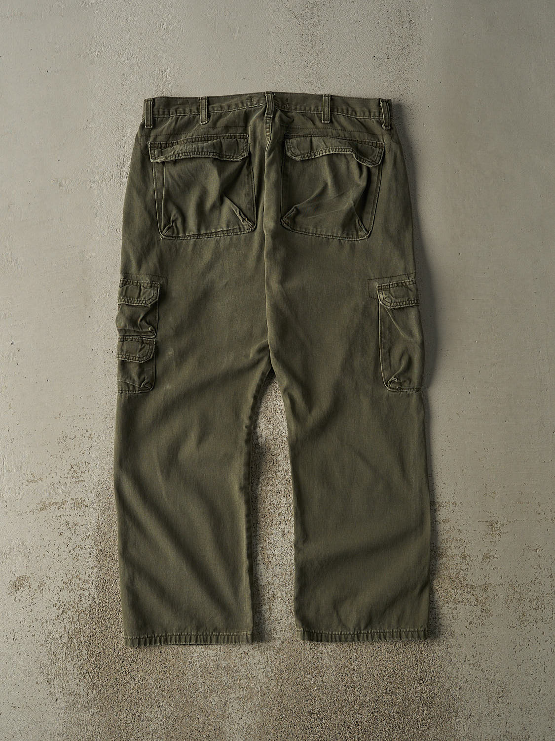 Vintage Y2K Green Wrangler Cargo Pants (36x29.5)