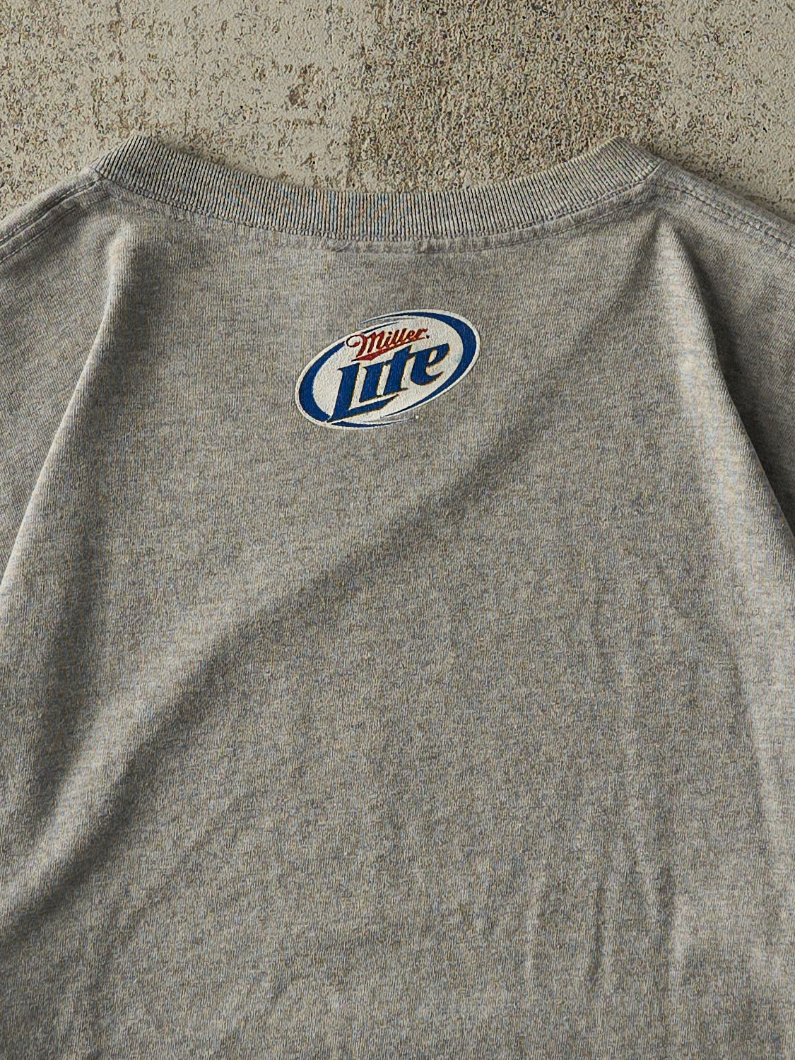 Vintage Y2K Grey Minnesota Vikings x Miller Lite Tee (L)