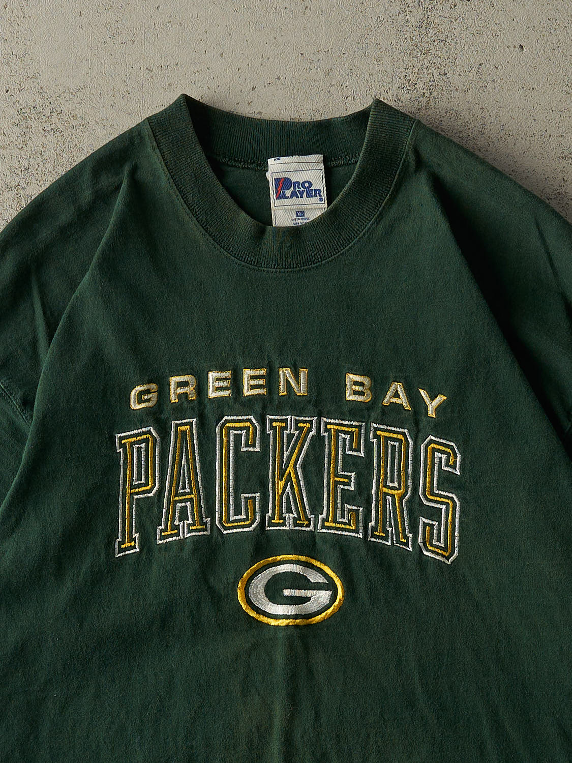 Vintage 90s Green Green Bay Packers Embroidered Tee (XL/XXL)