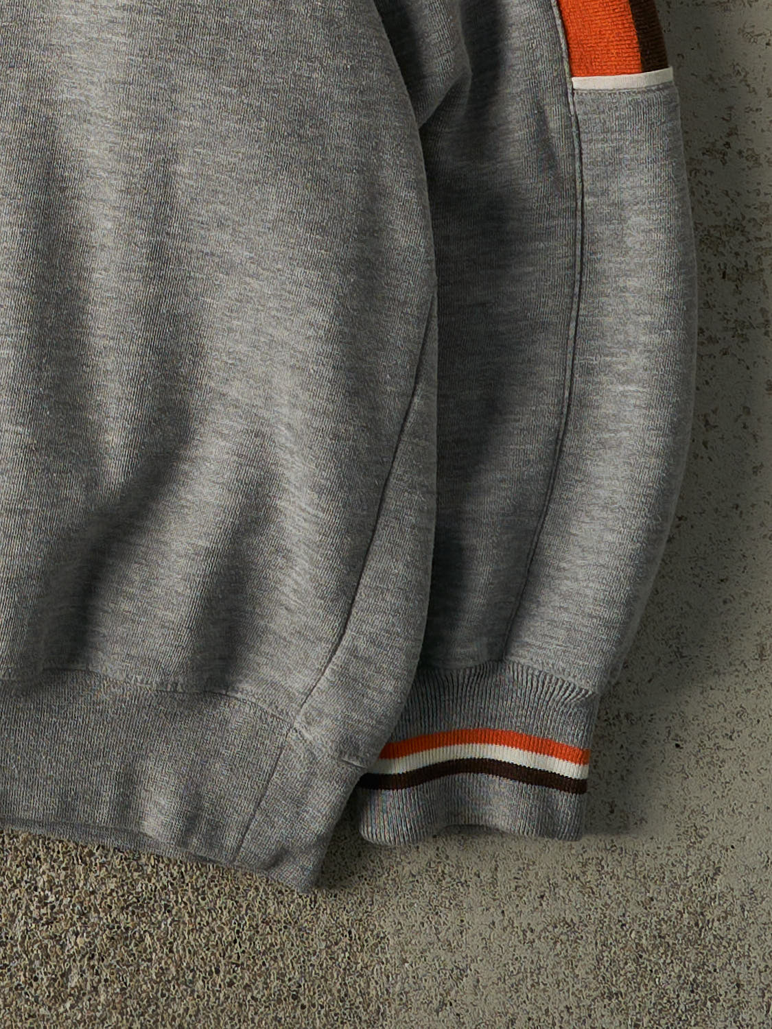 Vintage 90s Grey Cleveland Browns Embroidered Crewneck (XXL/XXXL)