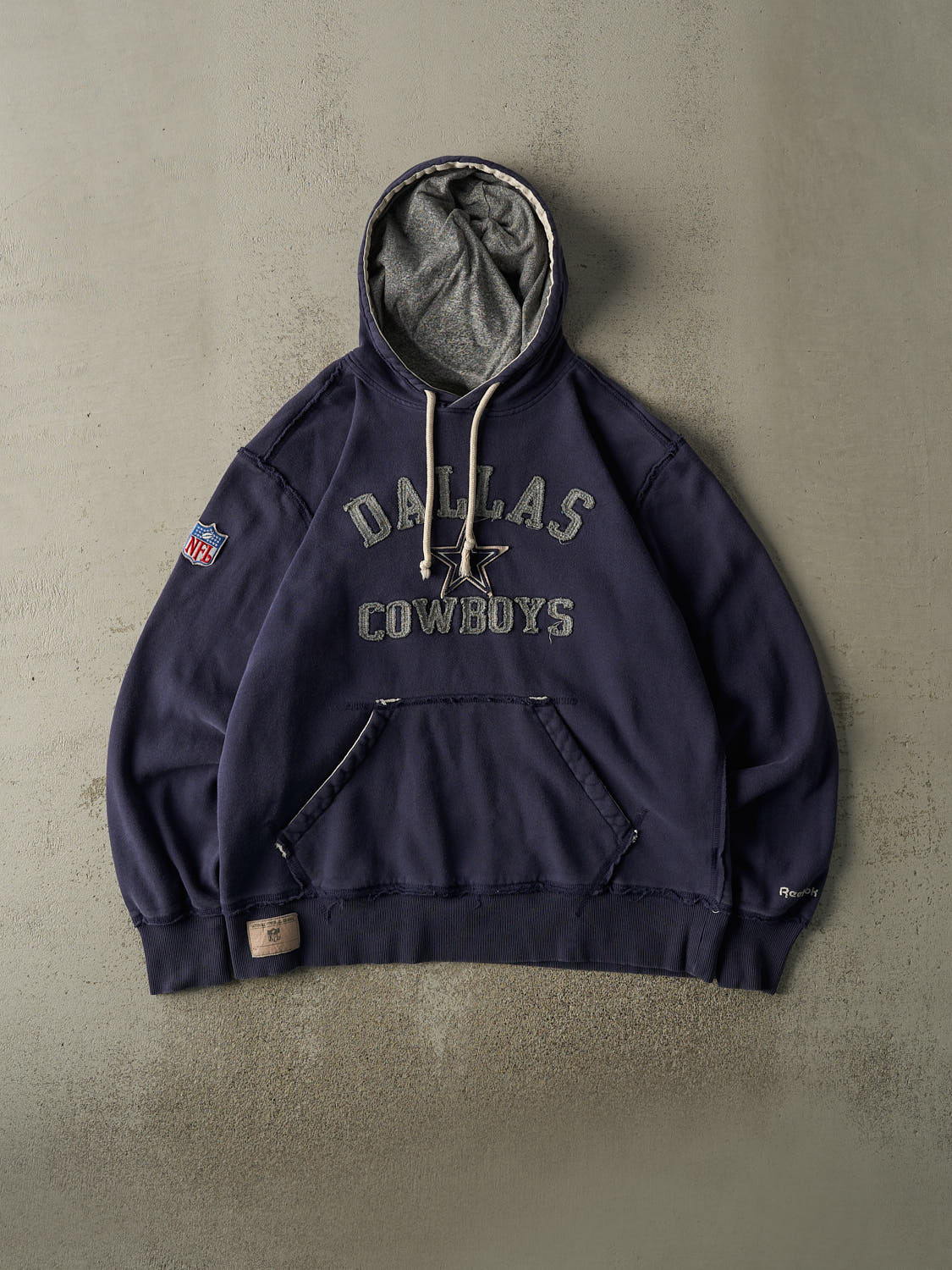 Vintage Y2K Navy Blue Dallas Cowboys Embroidered Hoodie (L/XL)