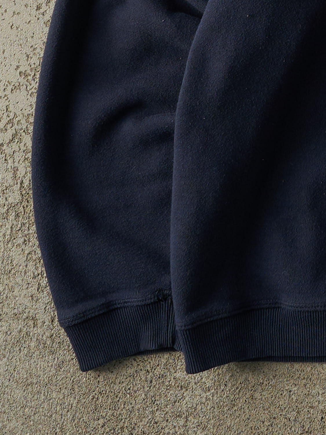 Vintage 90s Navy Blue Dallas Cowboys Embroidered Crewneck (M/L)