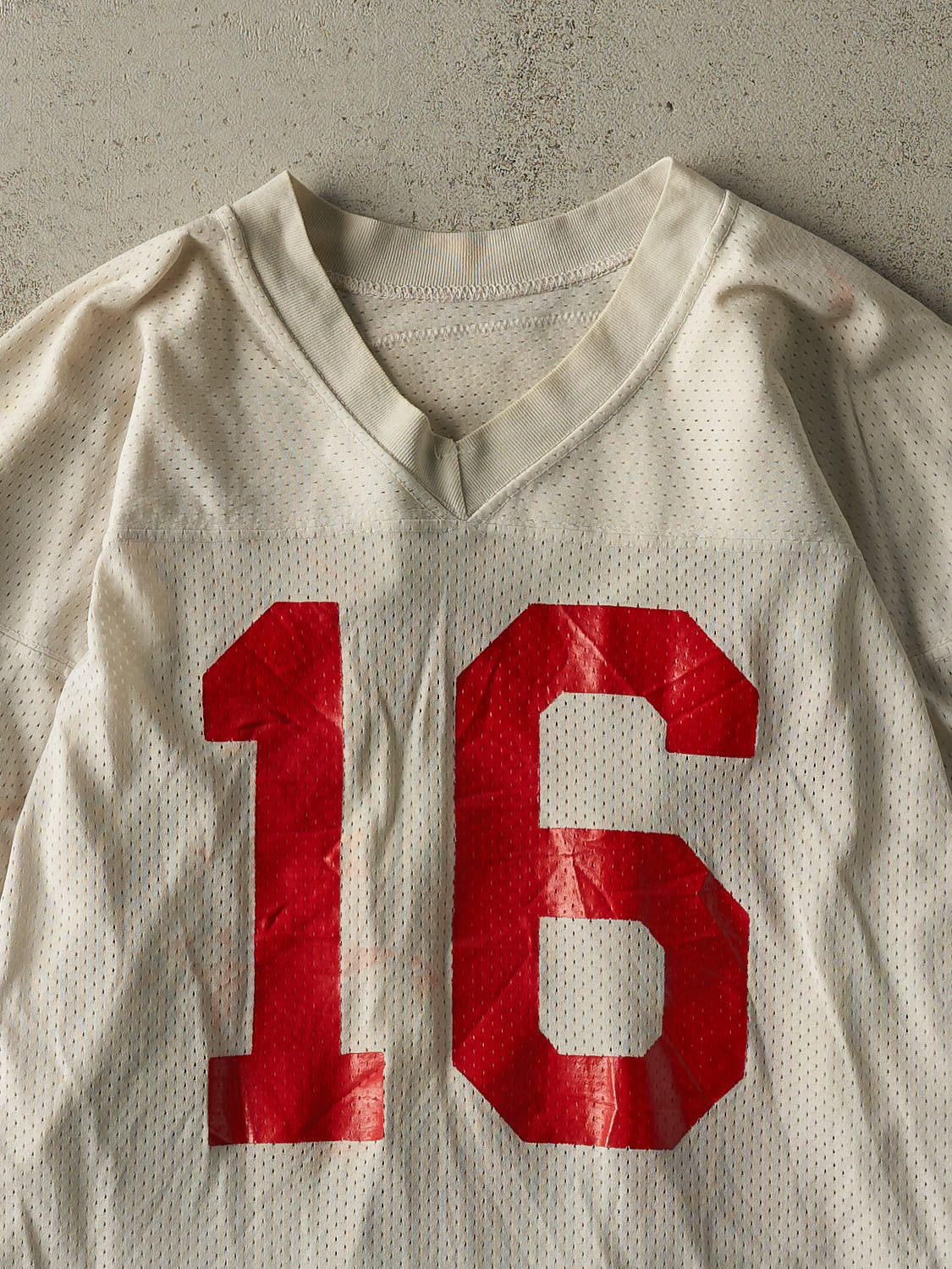 Vintage 90s White San Francisco 49ers Joe Montana #16 Russell Athletic Jersey (XL/XXL)