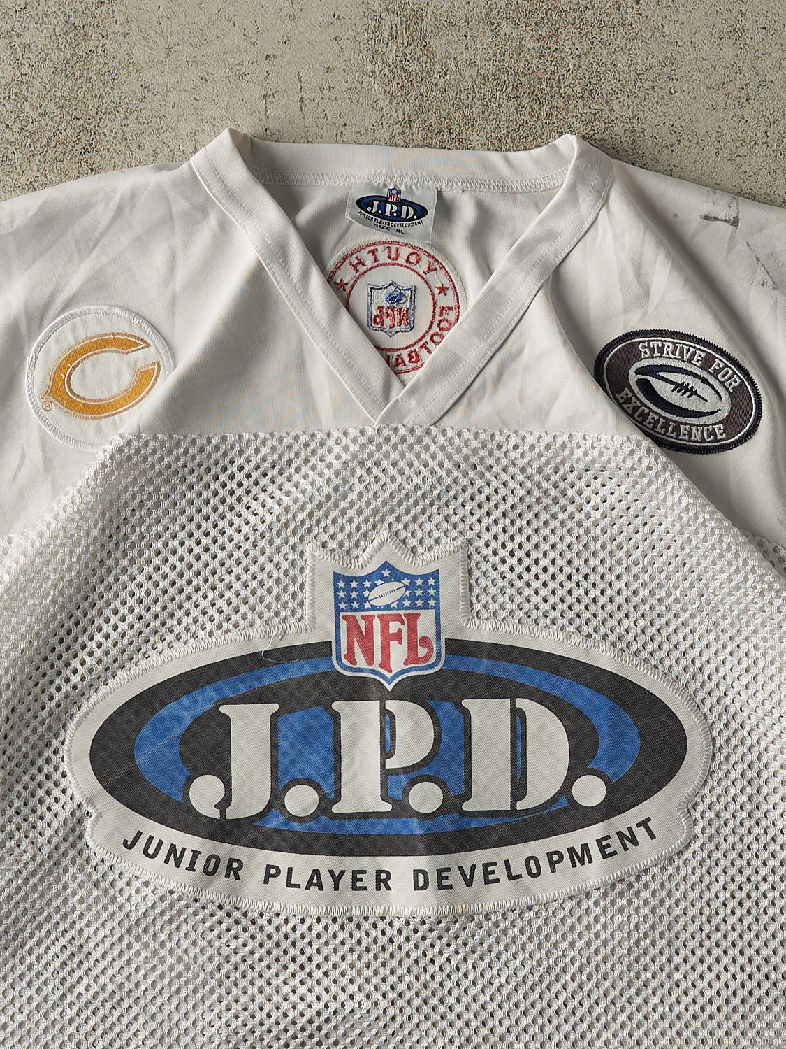 Vintage Y2K White Chicago Bears JPD Cropped Boxy Mesh Jersey (L/XL)
