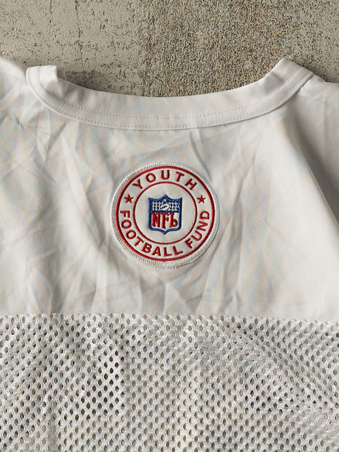 Vintage Y2K White Chicago Bears JPD Cropped Boxy Mesh Jersey (L/XL)