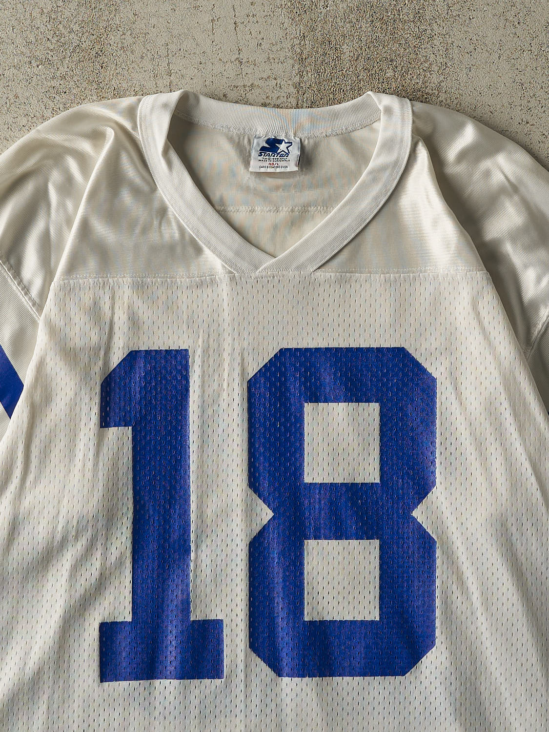 Vintage 90s White Indianapolis Colts Peyton Manning #18 Cropped Jersey (M)